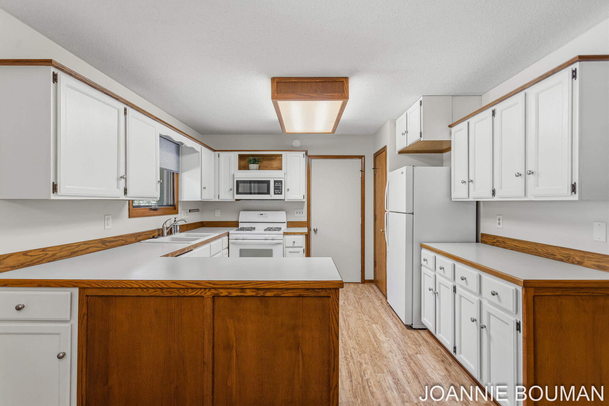 1323 Floral Street Holland MI 49423