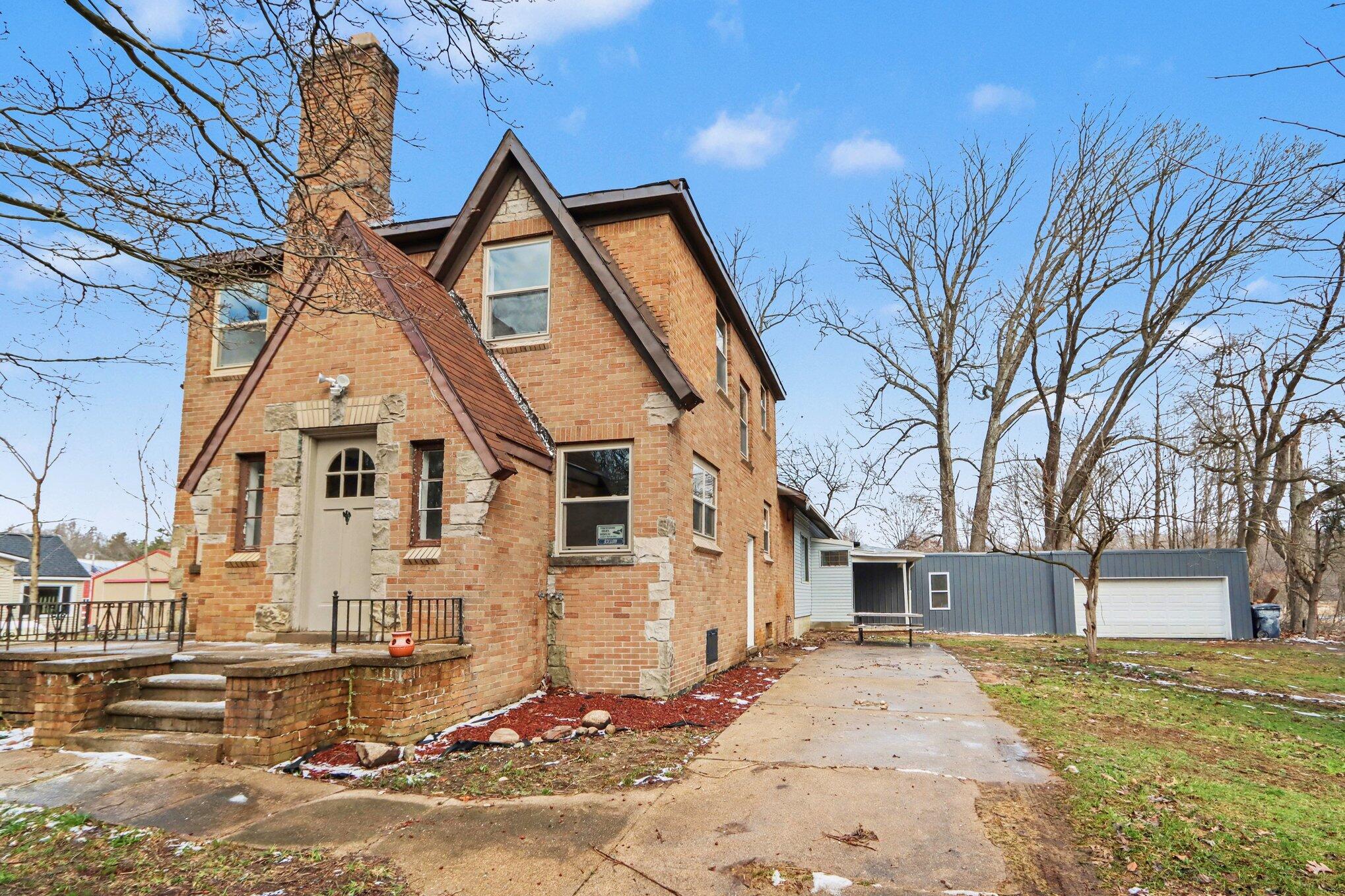 3683 109th Avenue Allegan MI 49010