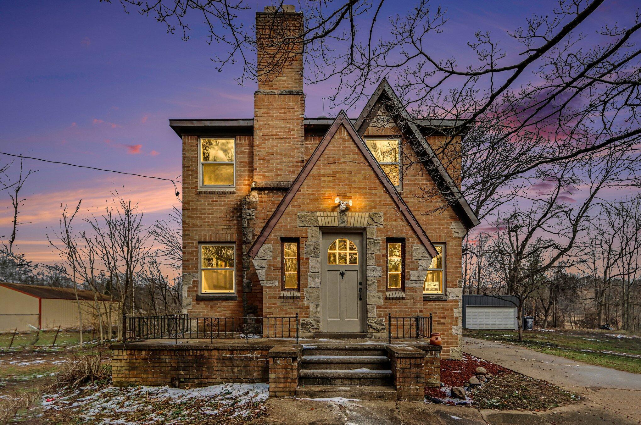3683 109th Avenue Allegan MI 49010