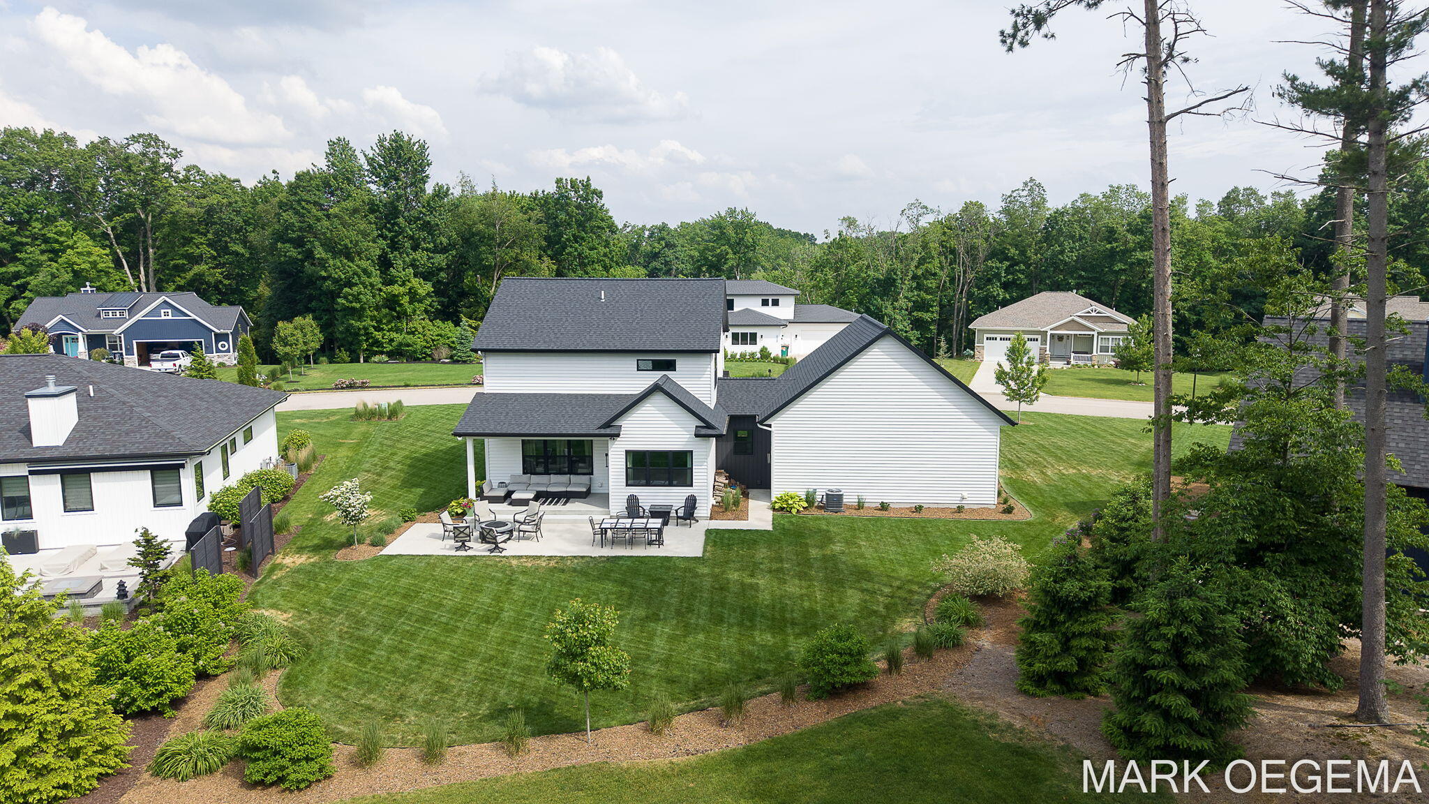 2721 Pinehill Drive Holland MI 49424