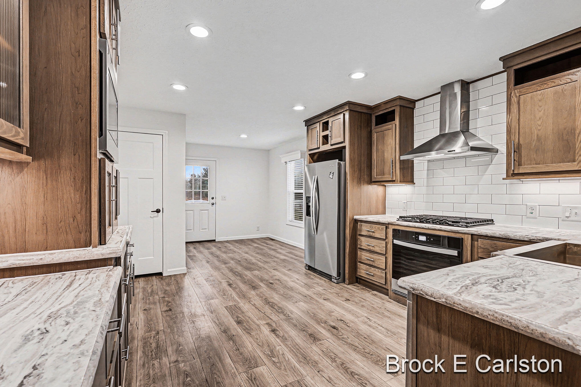 1283 E Ellis Road Norton Shores MI 49441