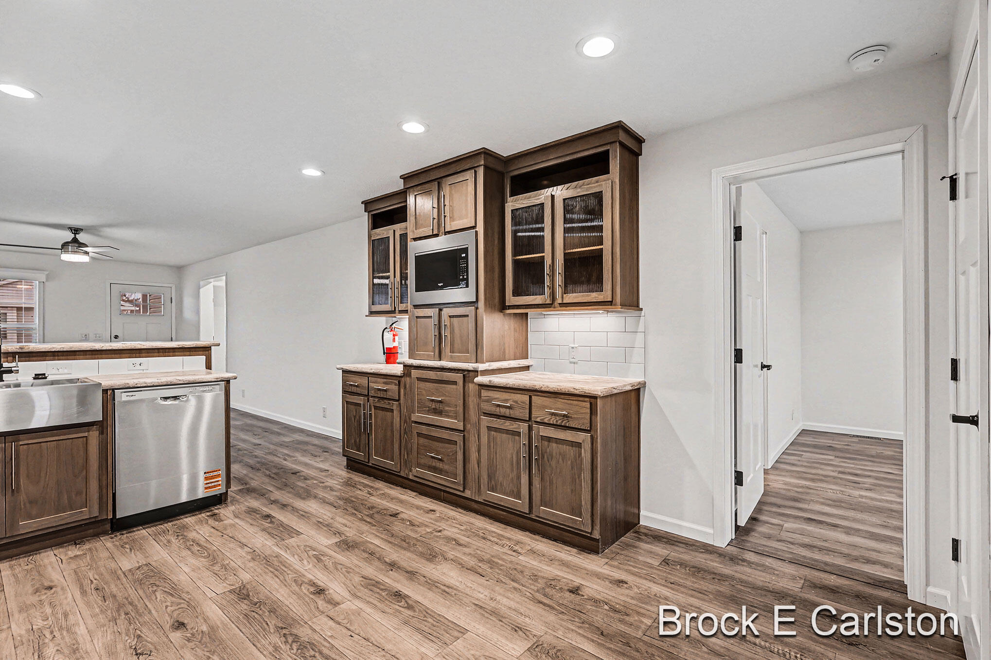 1283 E Ellis Road Norton Shores MI 49441