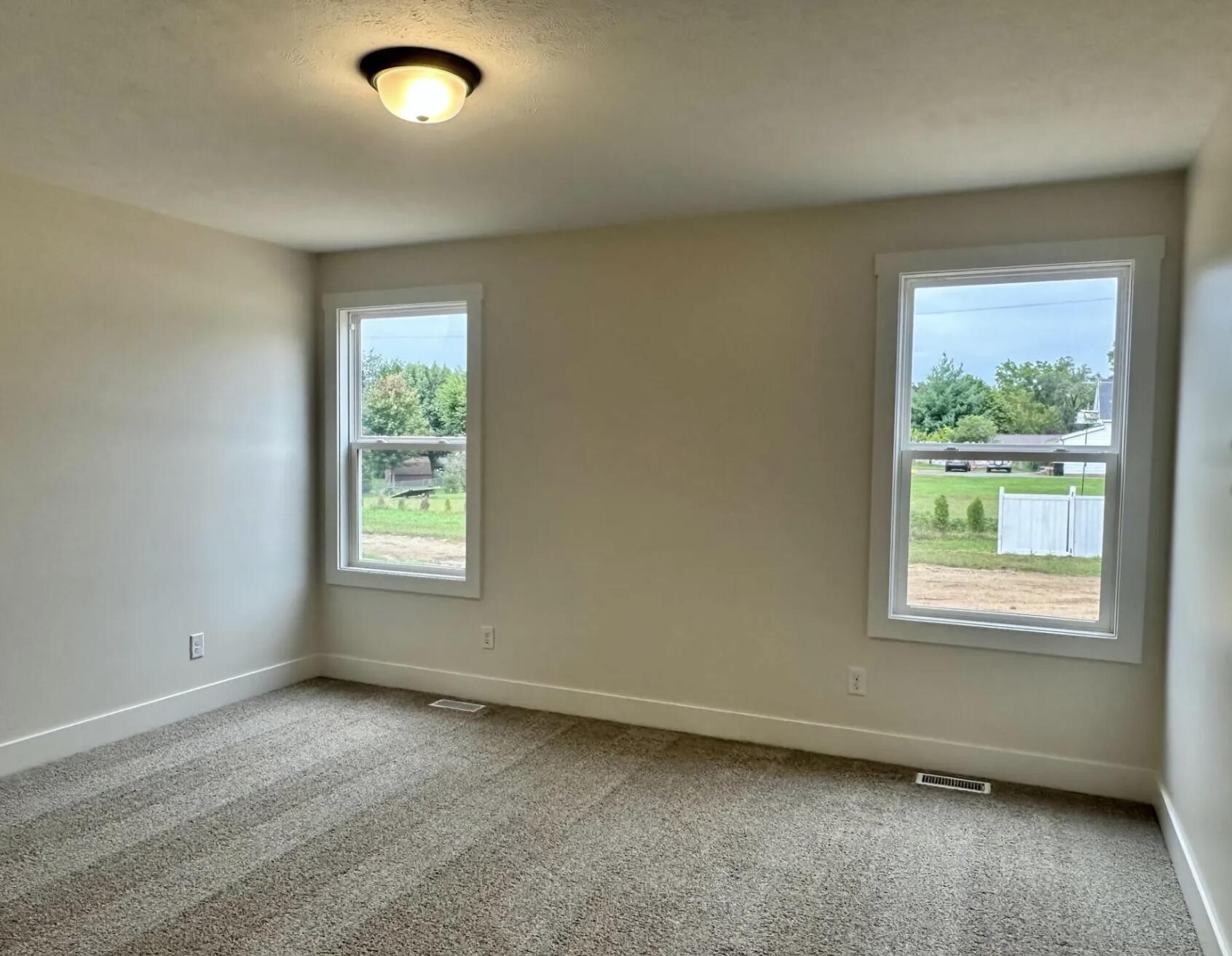 2193 Emerald Shore Circle Grand Rapids MI 49525