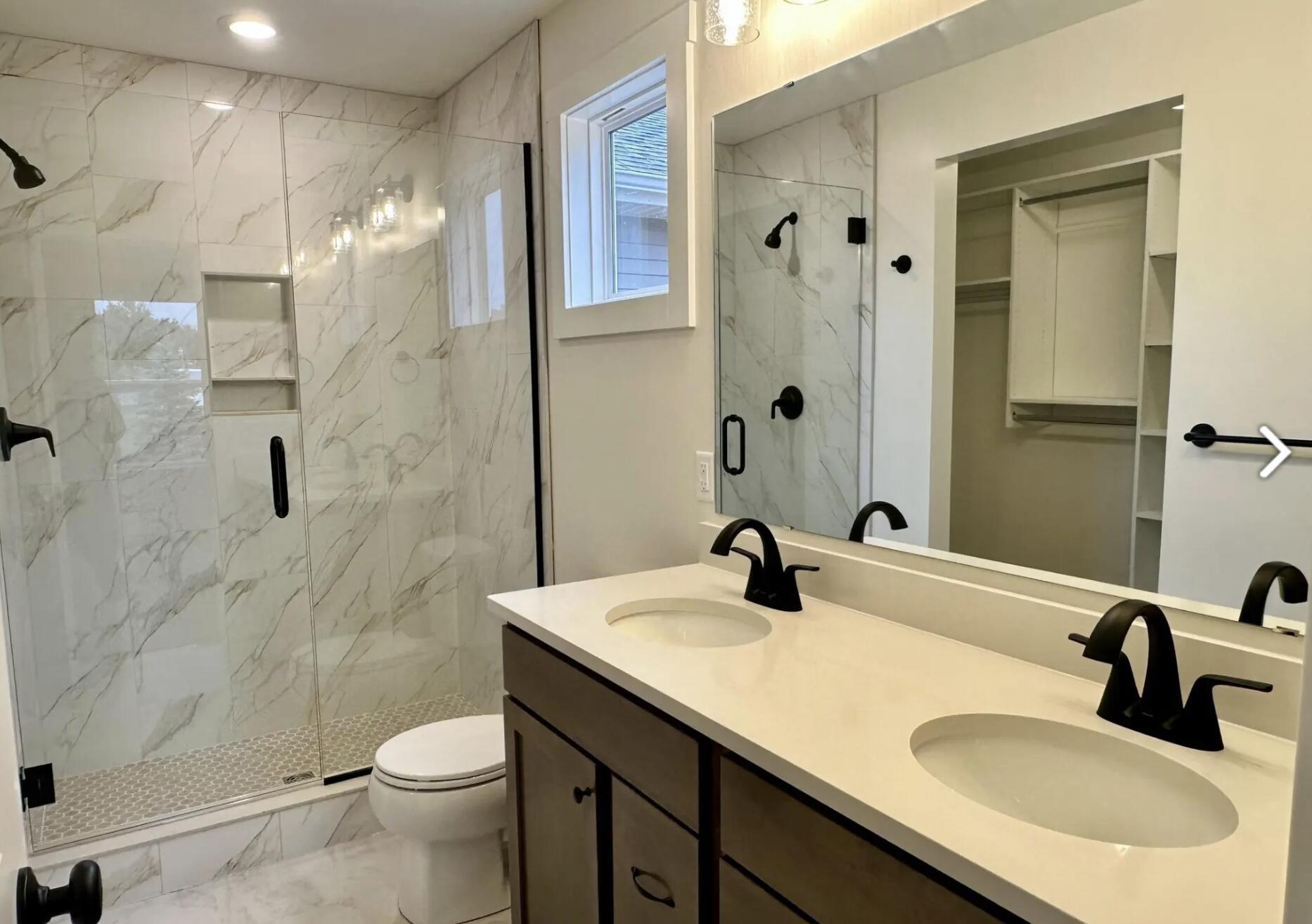 2193 Emerald Shore Circle Grand Rapids MI 49525