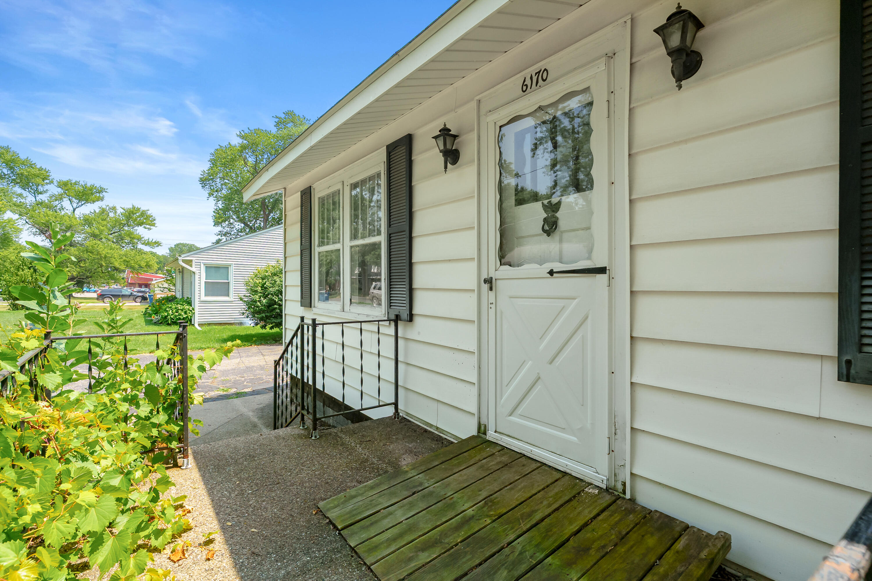 6170 Copeland Avenue Kalamazoo MI 49048
