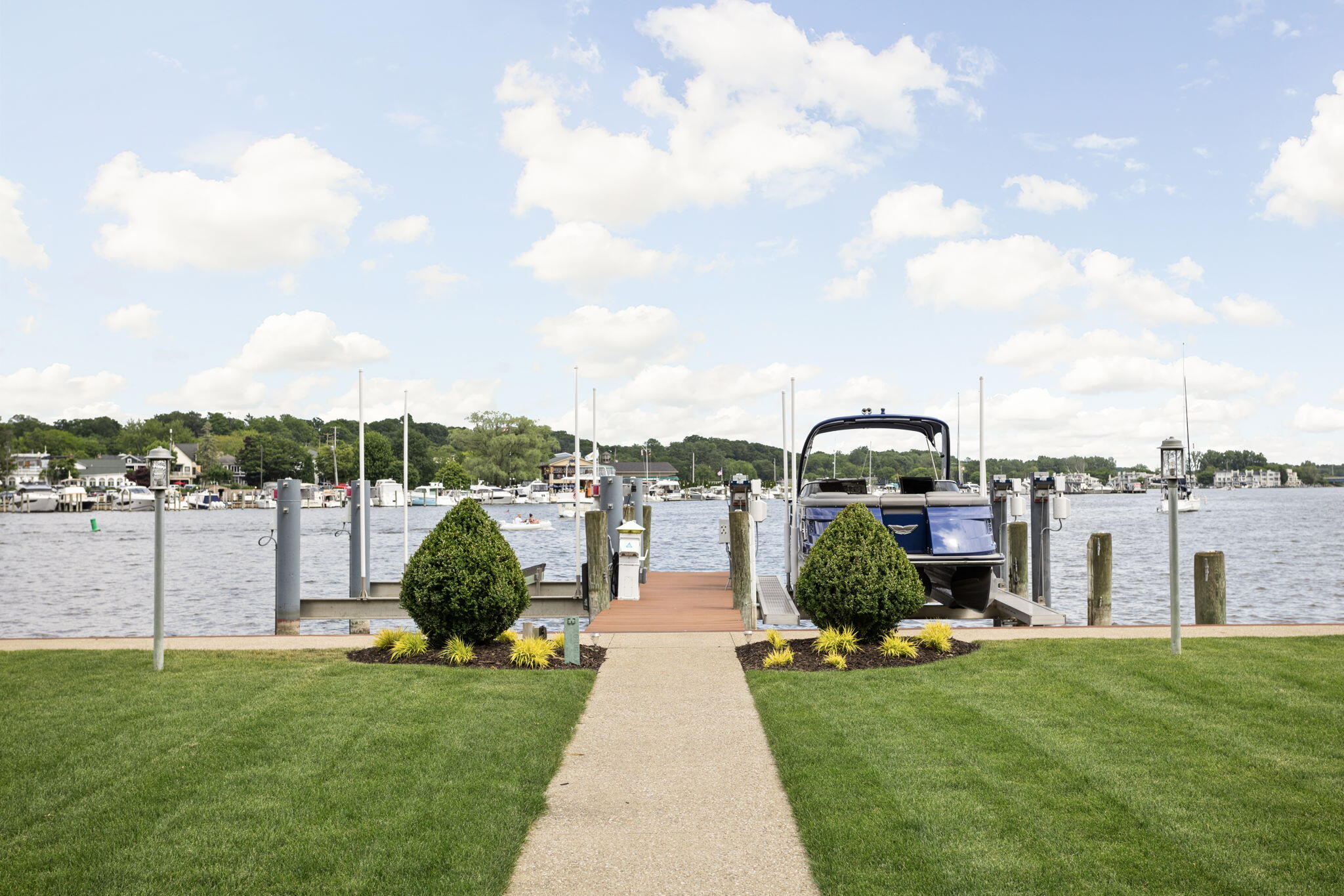 143 Park Street Saugatuck MI 49453