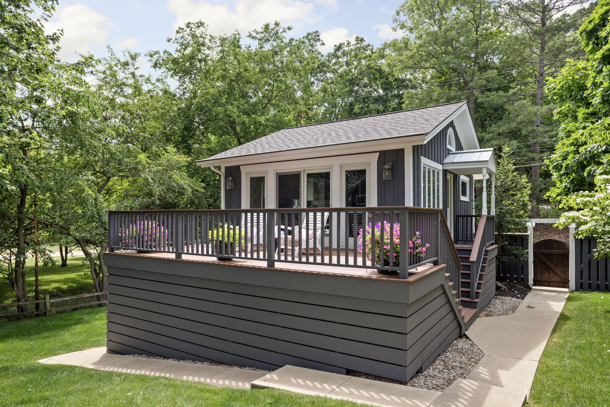 143 Park Street Saugatuck MI 49453