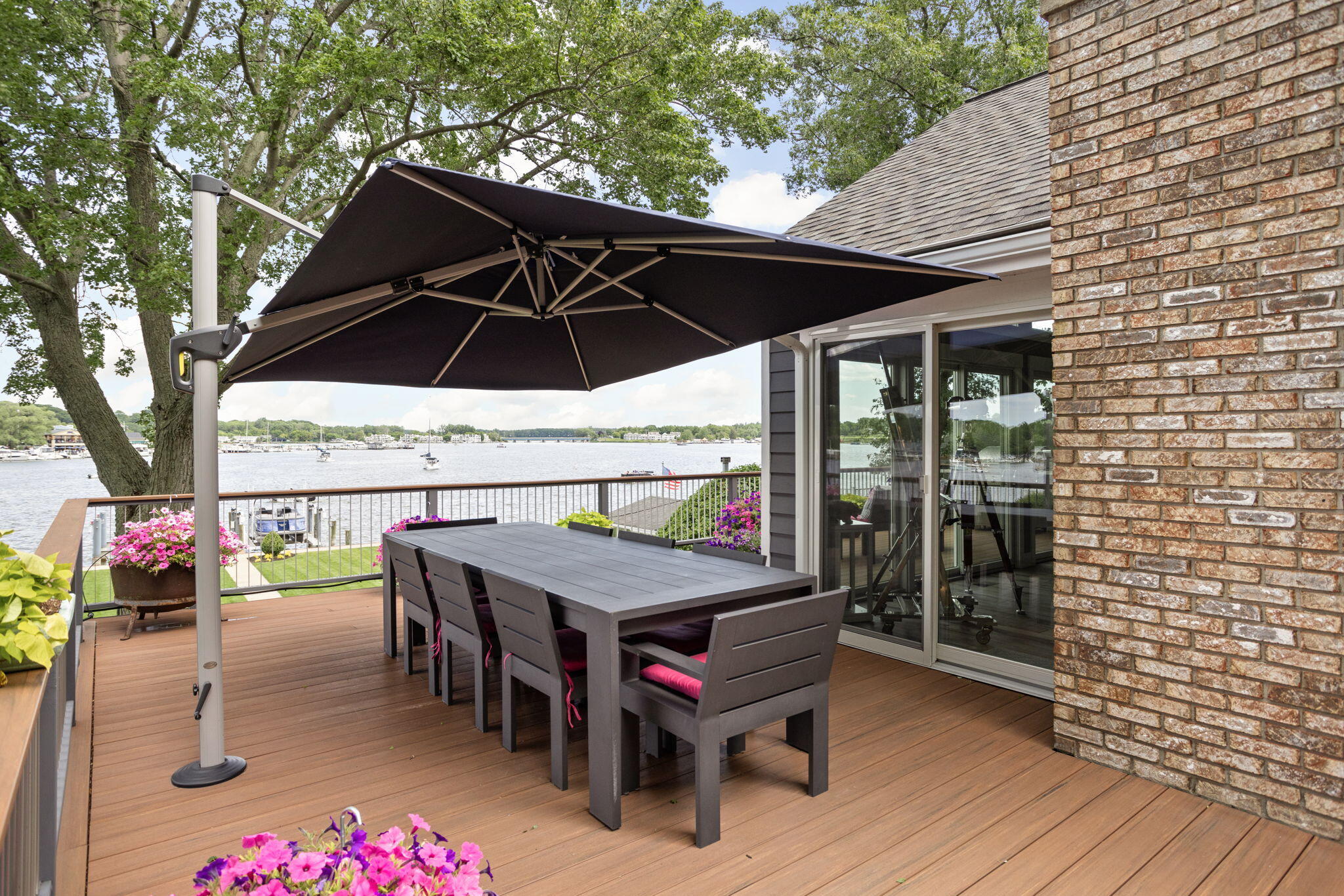 143 Park Street Saugatuck MI 49453