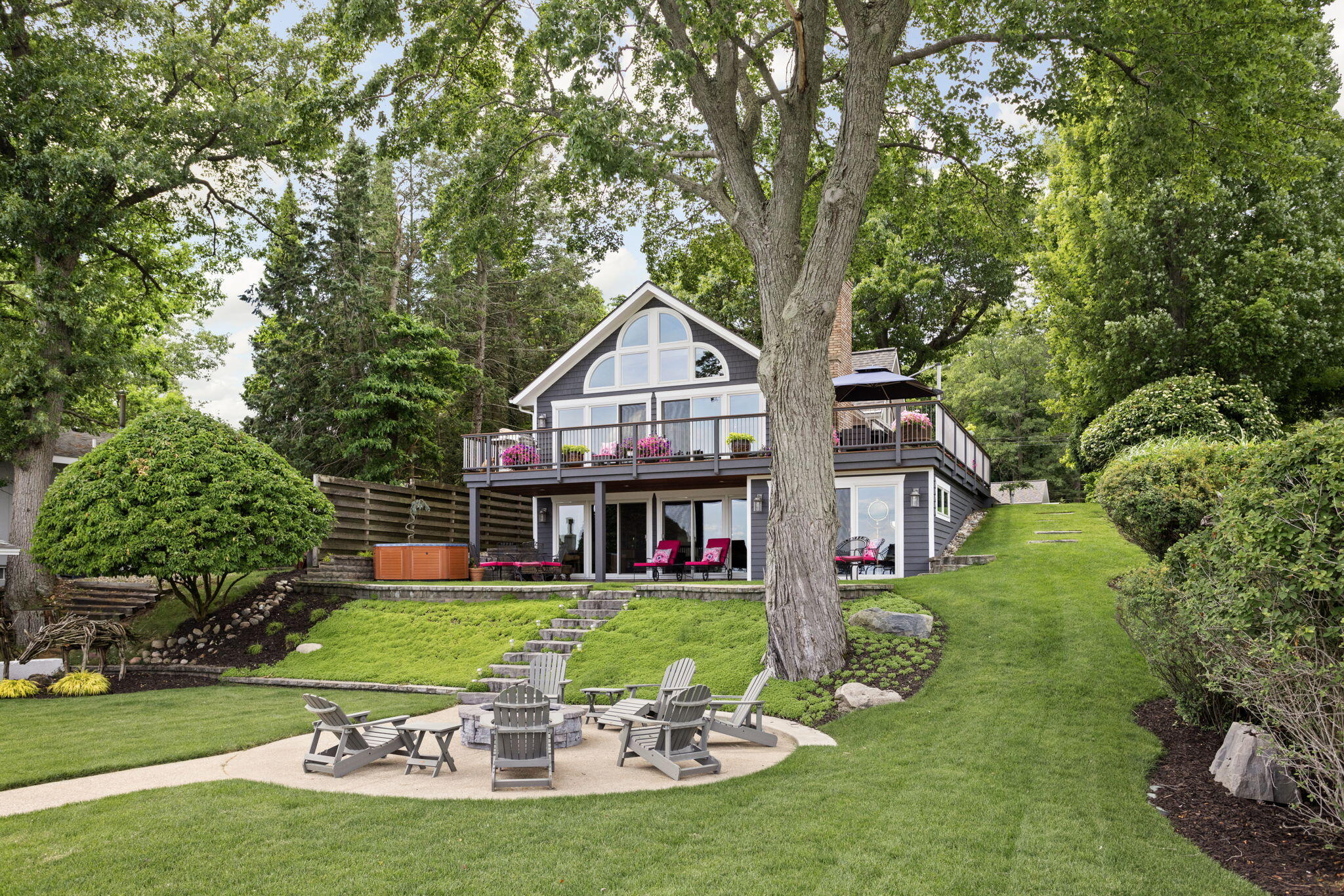 143 Park Street Saugatuck MI 49453