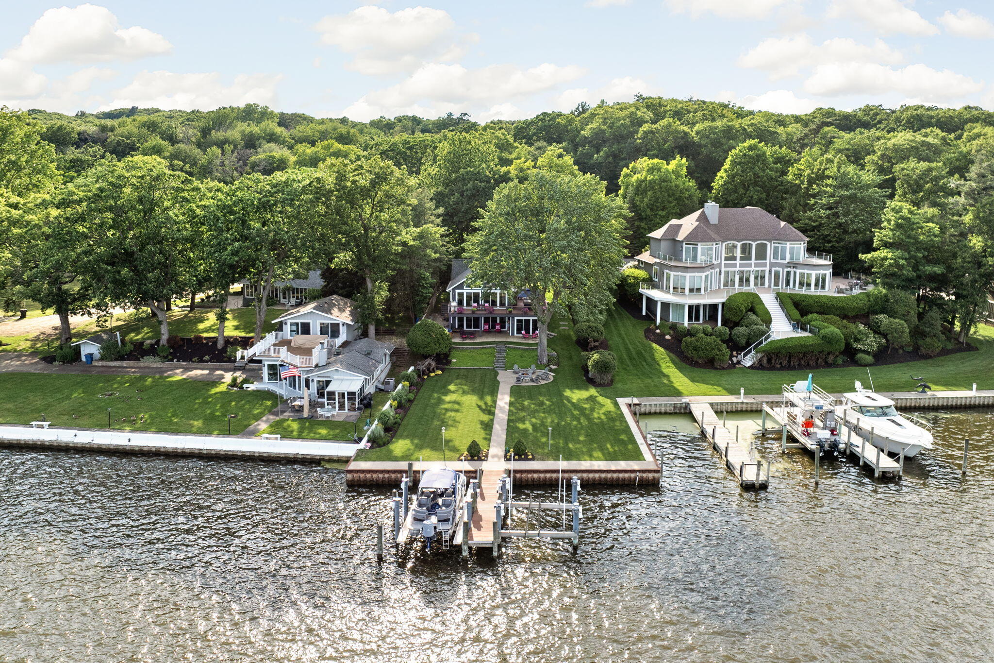 143 Park Street Saugatuck MI 49453