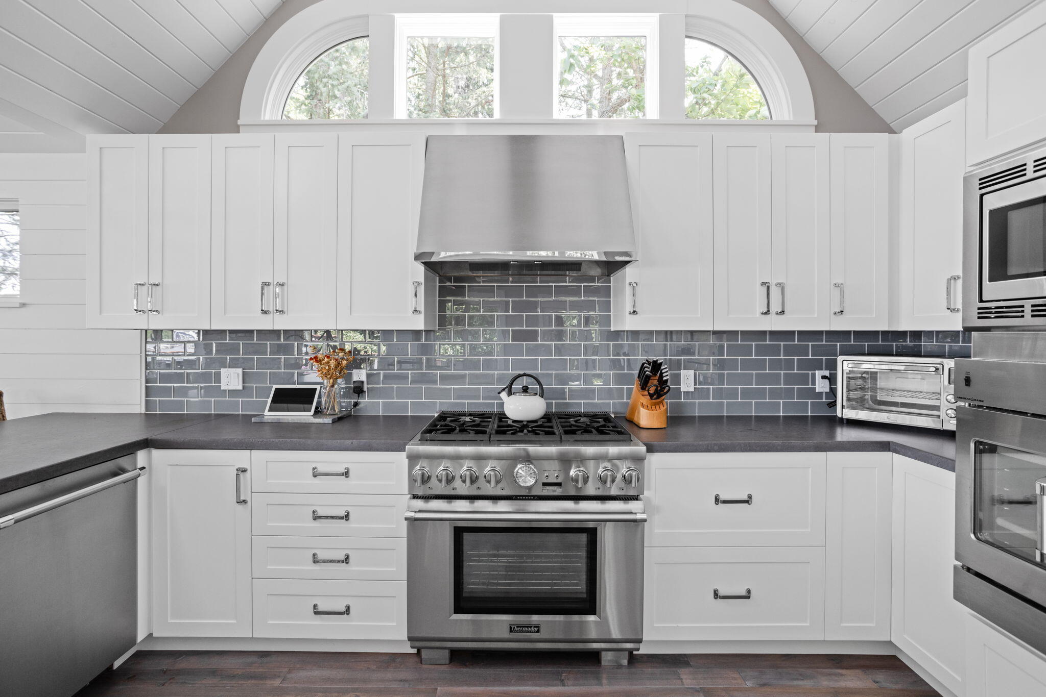 143 Park Street Saugatuck MI 49453