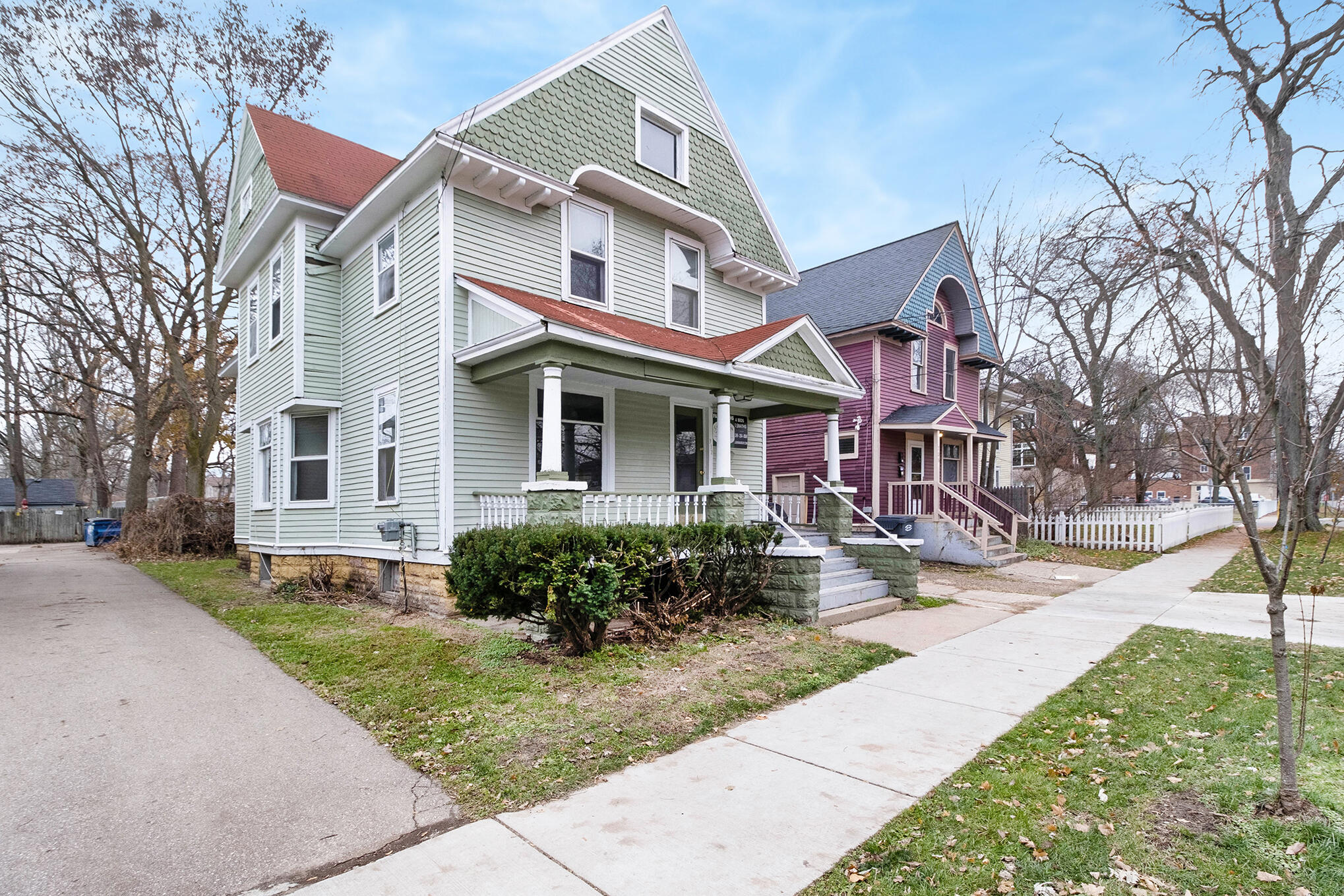 712 W Vine Street Kalamazoo MI 49008