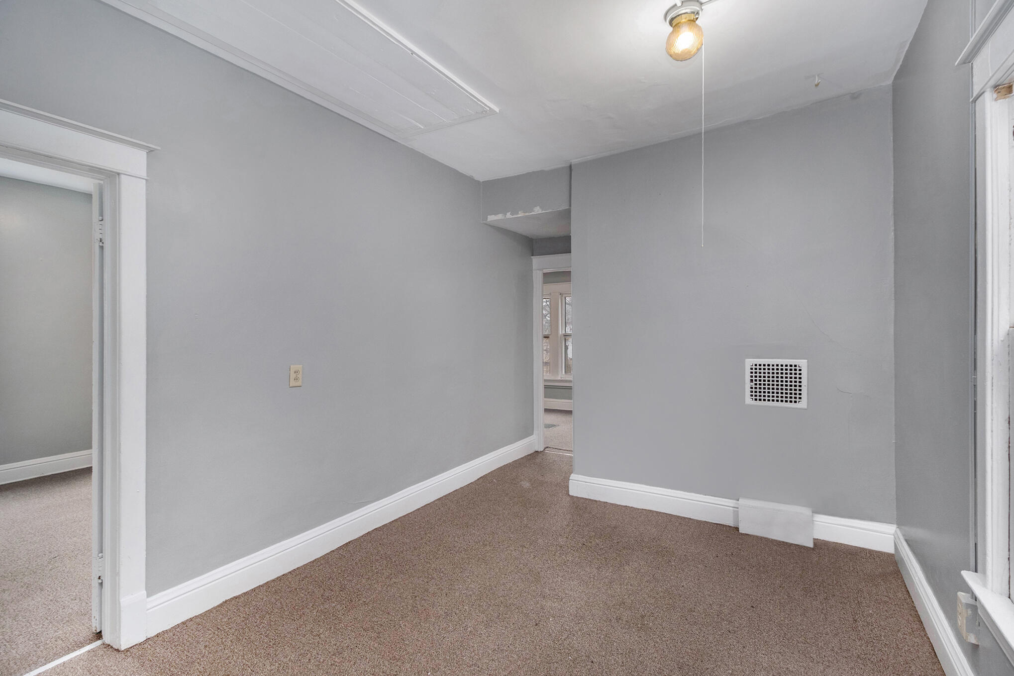 712 W Vine Street Kalamazoo MI 49008