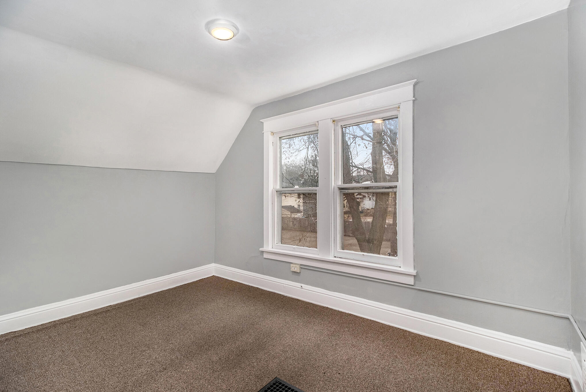712 W Vine Street Kalamazoo MI 49008