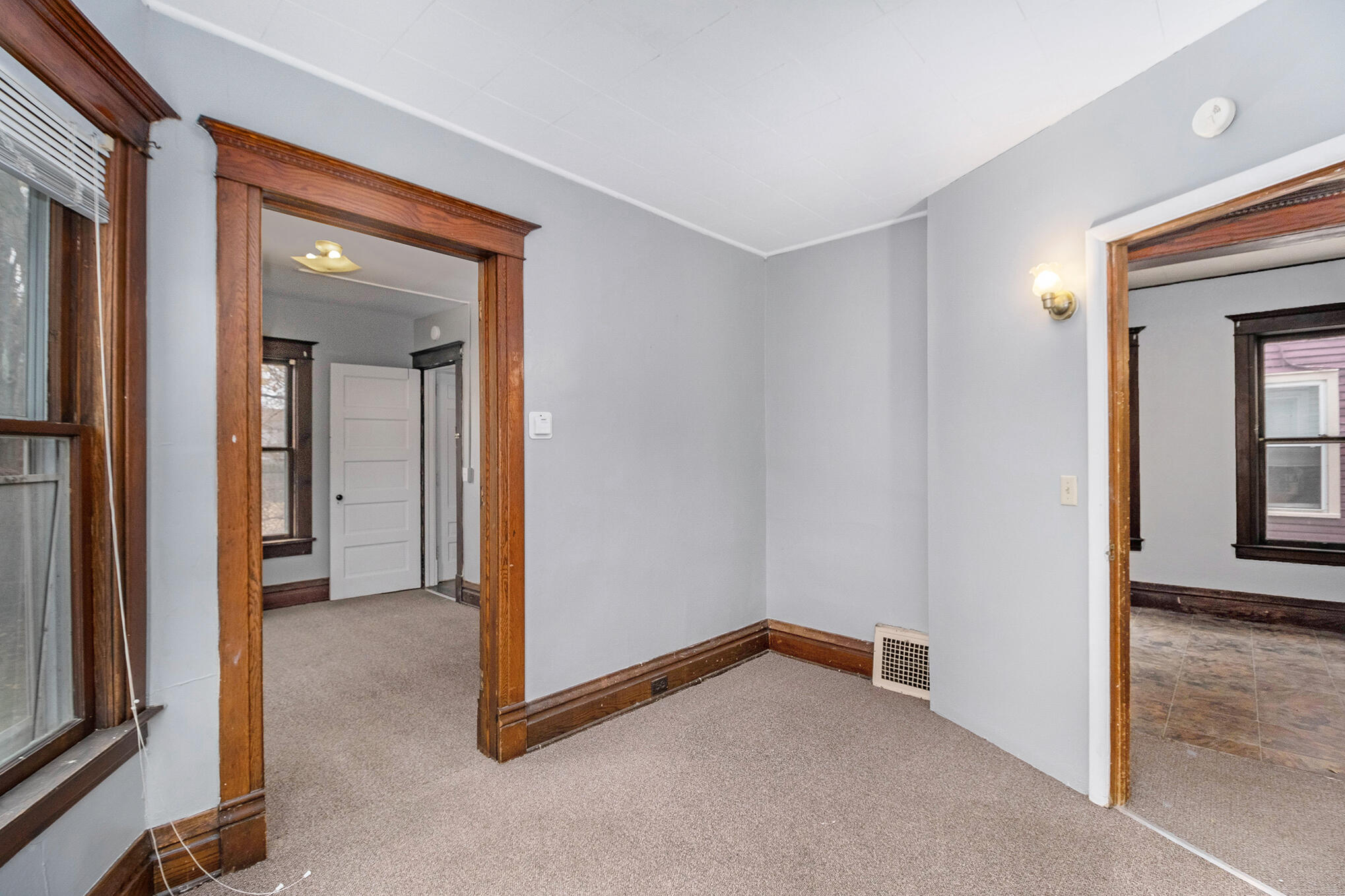 712 W Vine Street Kalamazoo MI 49008