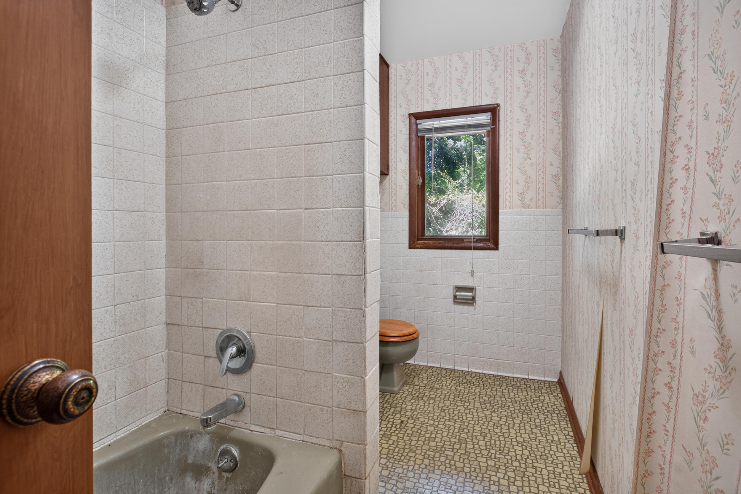3055 Pipestone Road Benton Harbor MI 49022