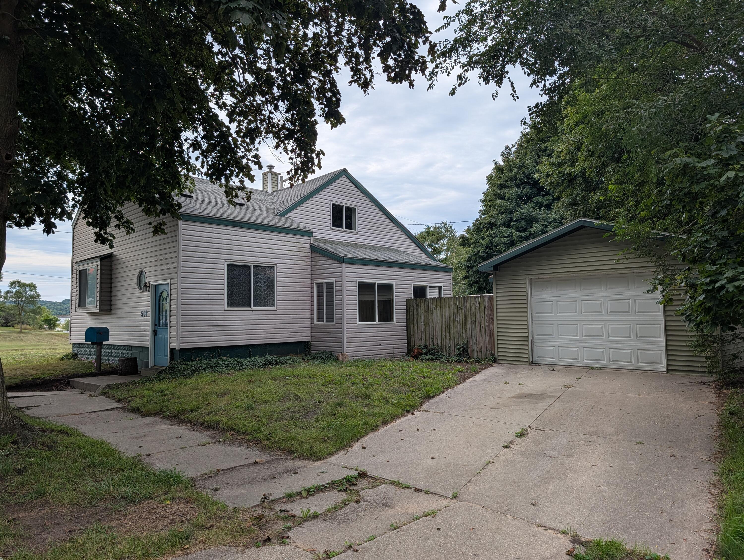 504 Adams Street Ludington MI 49431