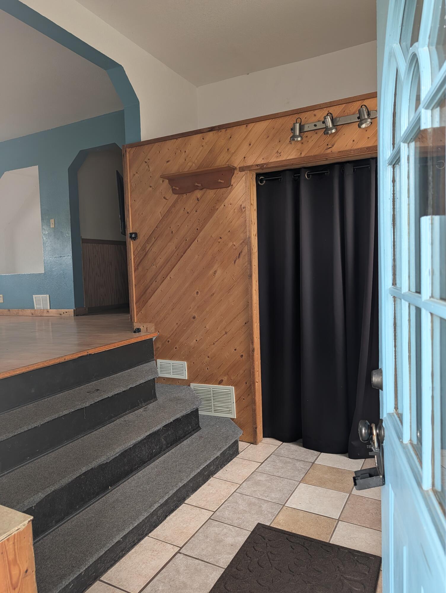 504 Adams Street Ludington MI 49431