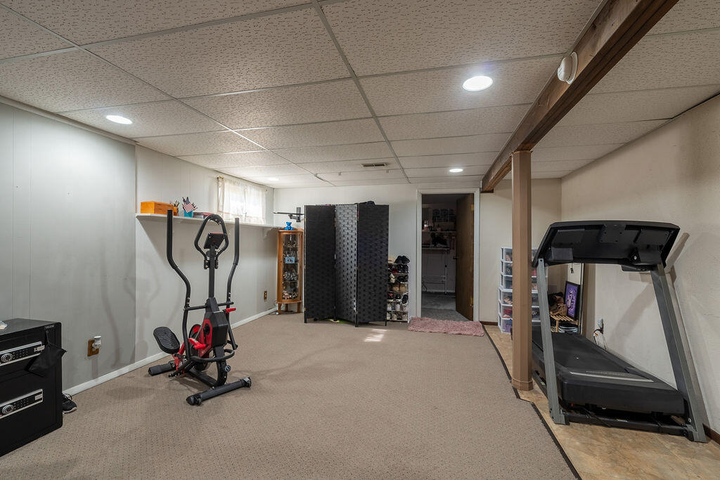 2535 Powers Avenue NW Grand Rapids MI 49544