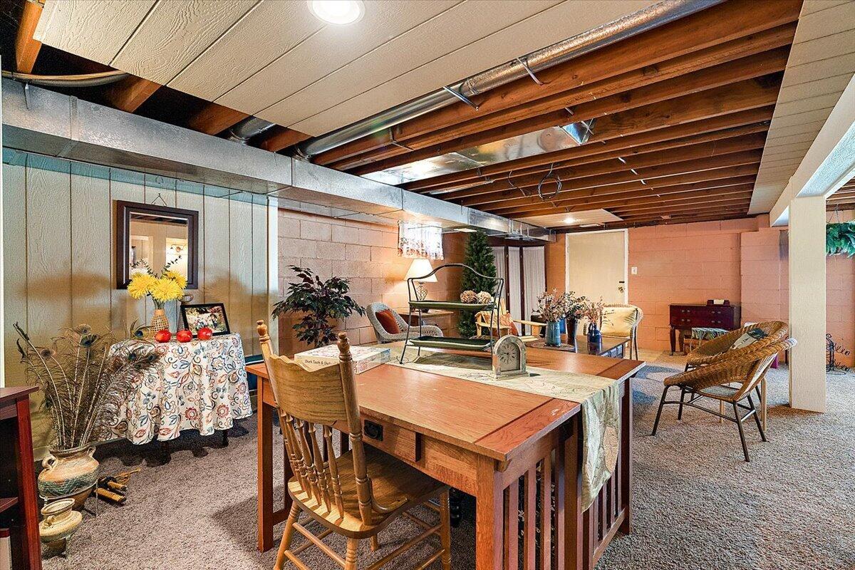 42 W 29th Street Holland MI 49423