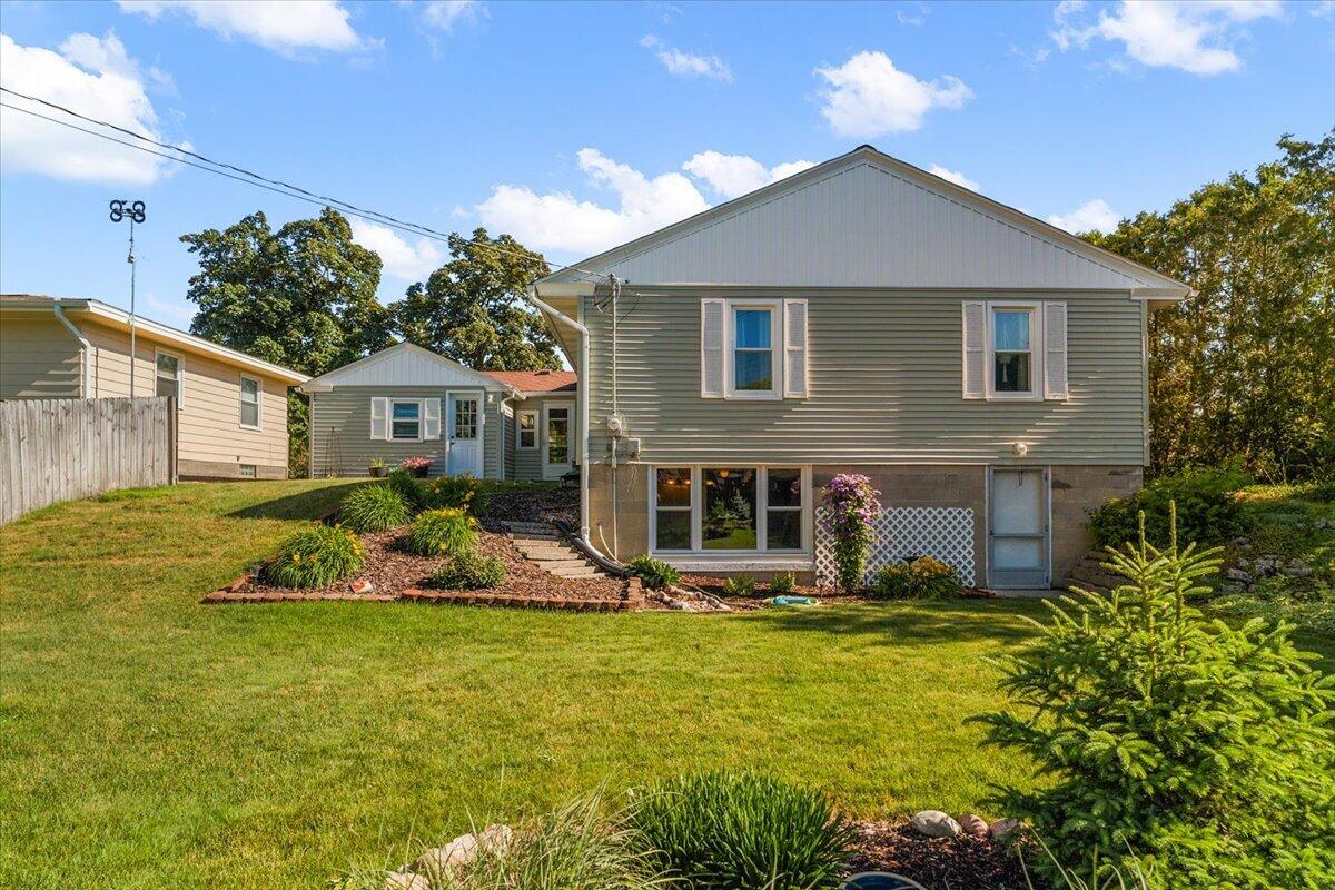 42 W 29th Street Holland MI 49423