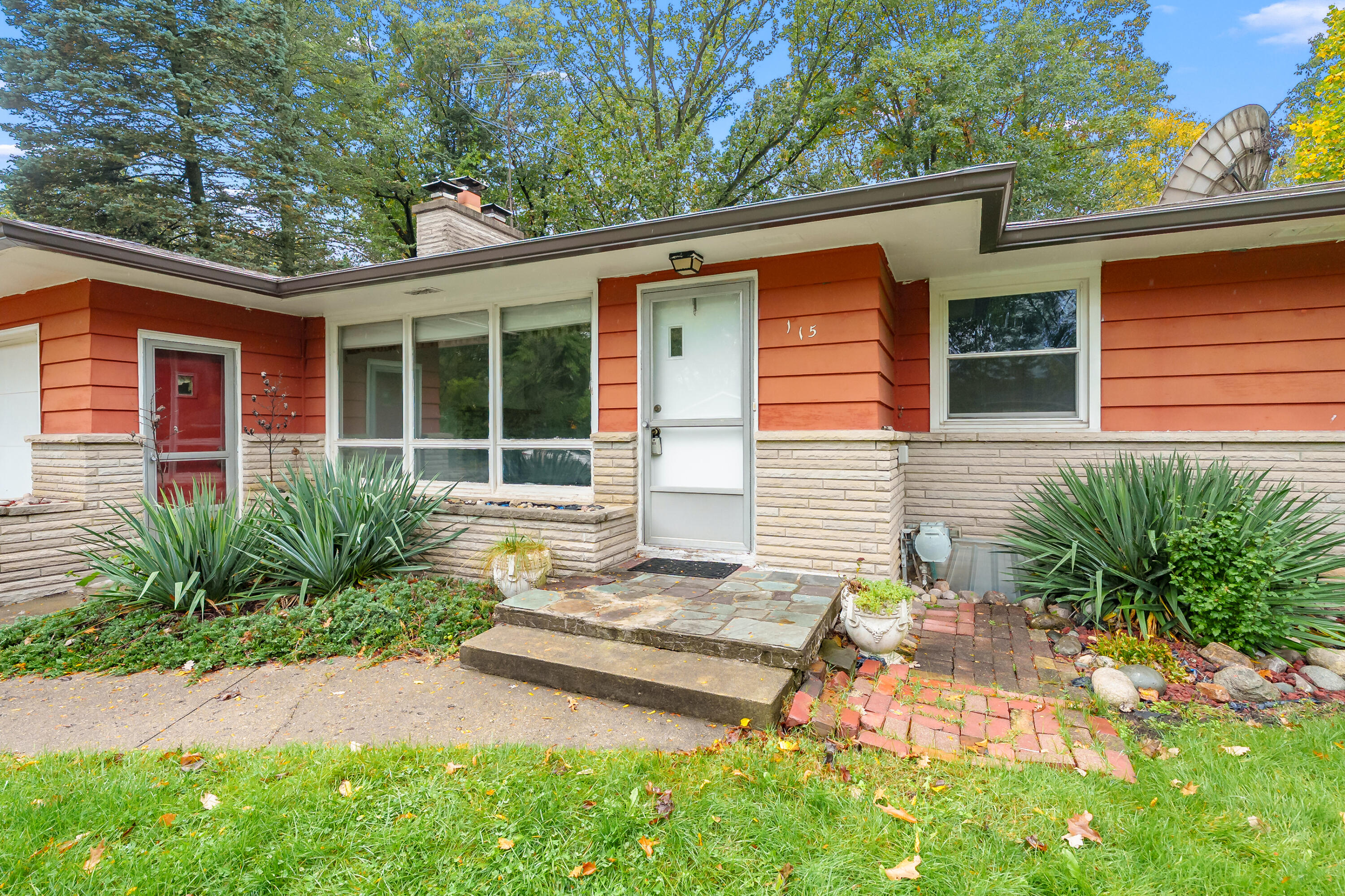 115 Cherry Hill Street Kalamazoo MI 49006