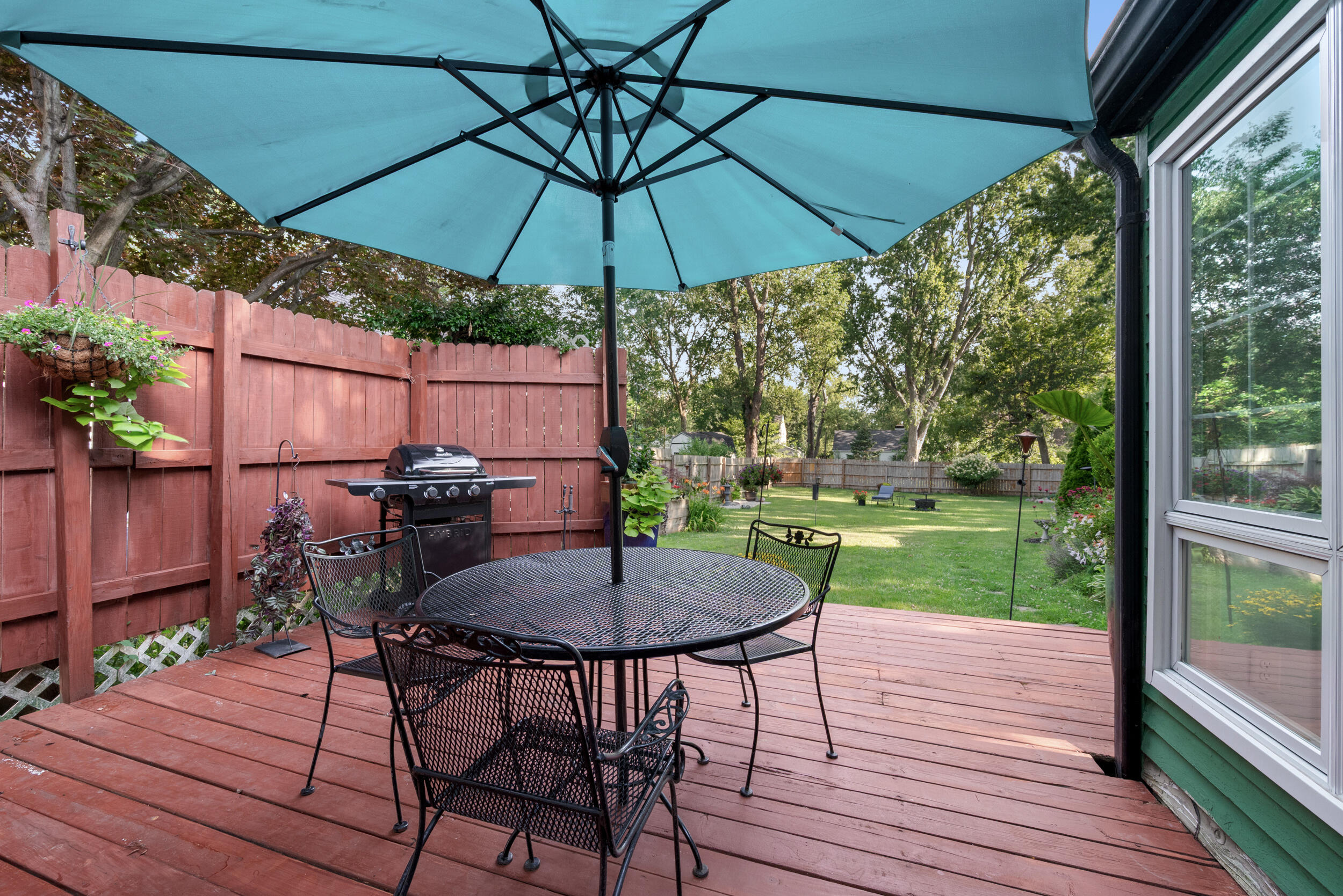 1127 Lakeway Avenue Kalamazoo MI 49001