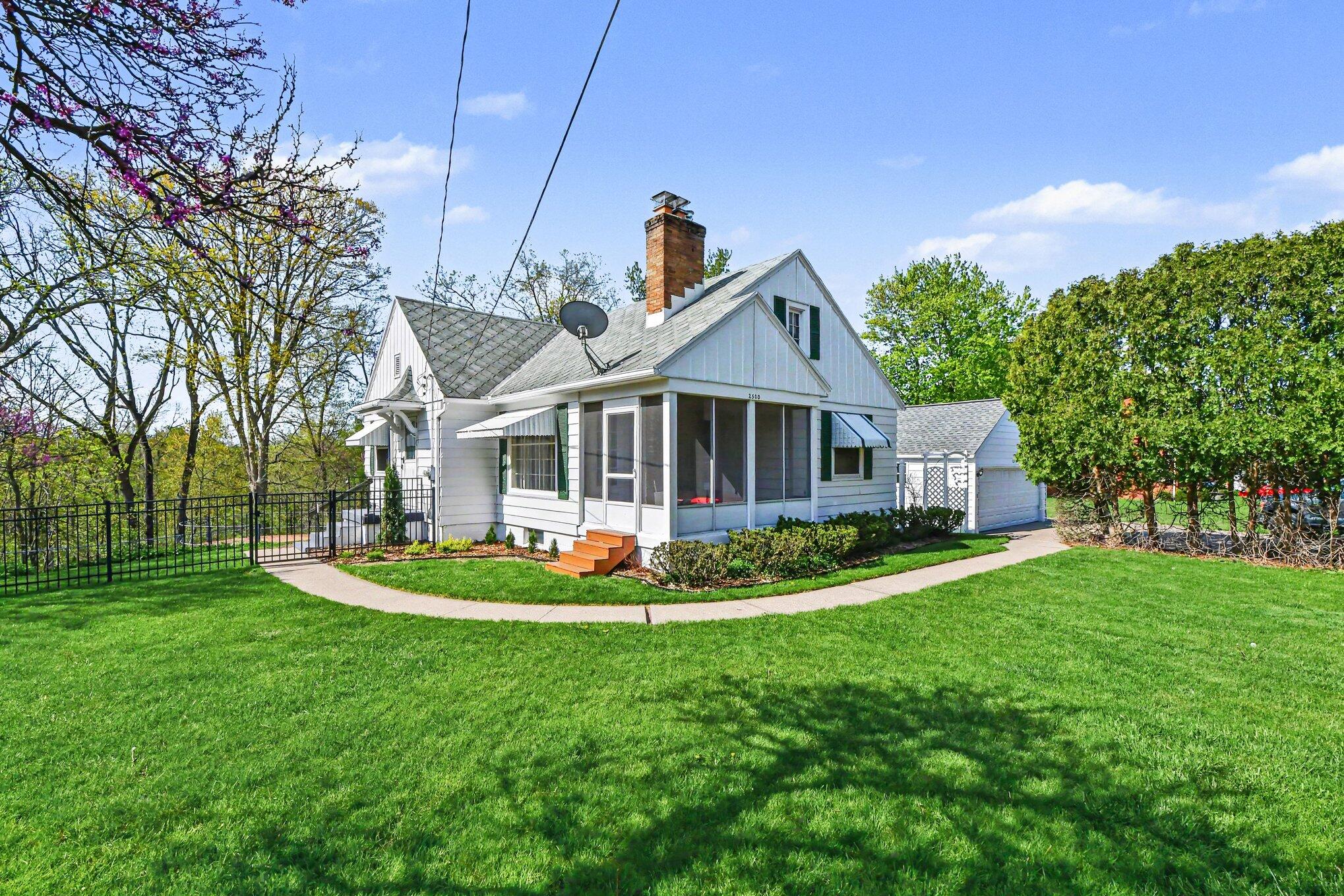 2500 32nd Street SE Grand Rapids MI 49512