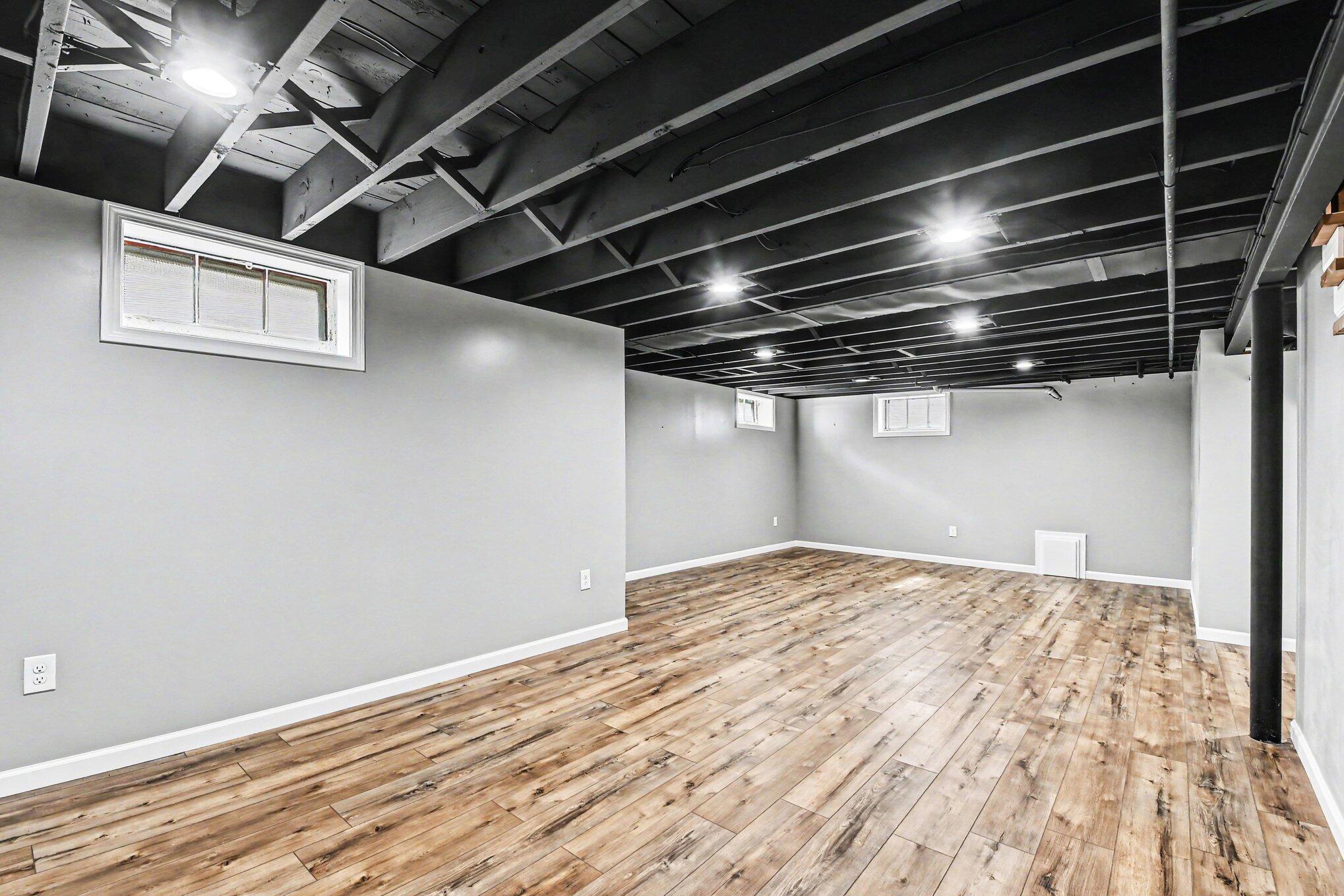 2500 32nd Street SE Grand Rapids MI 49512
