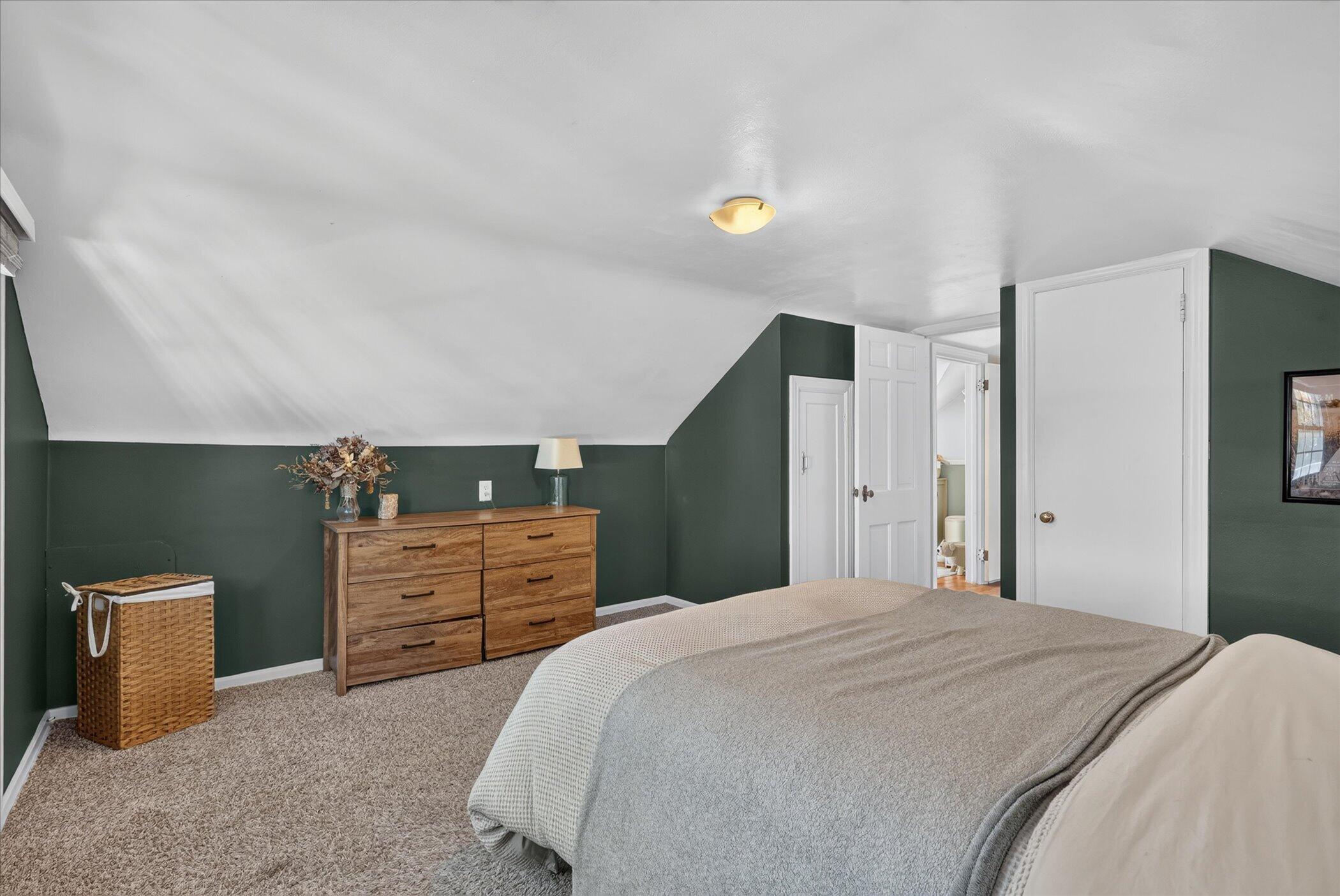 2340 College Avenue SE Grand Rapids MI 49507
