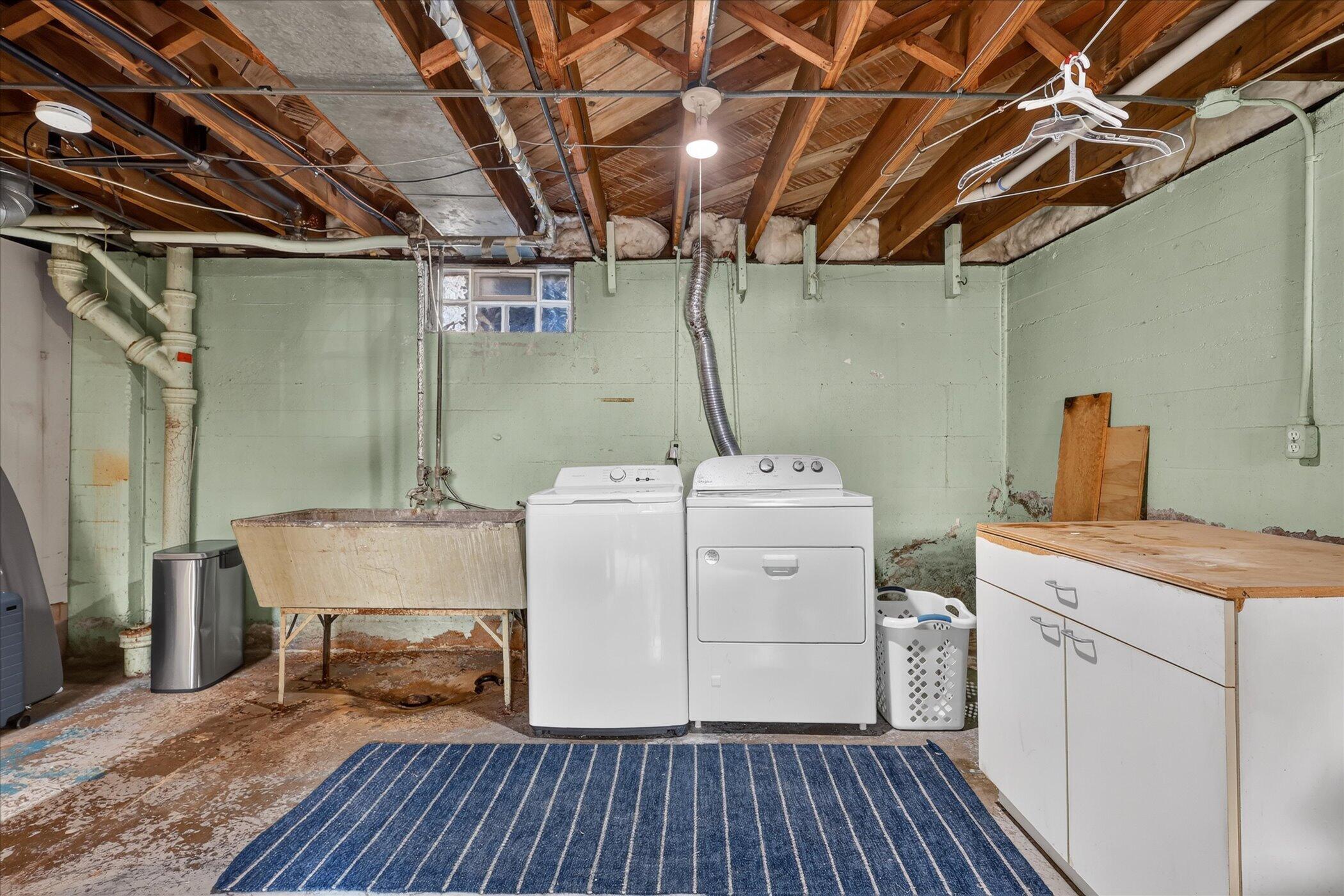 2340 College Avenue SE Grand Rapids MI 49507