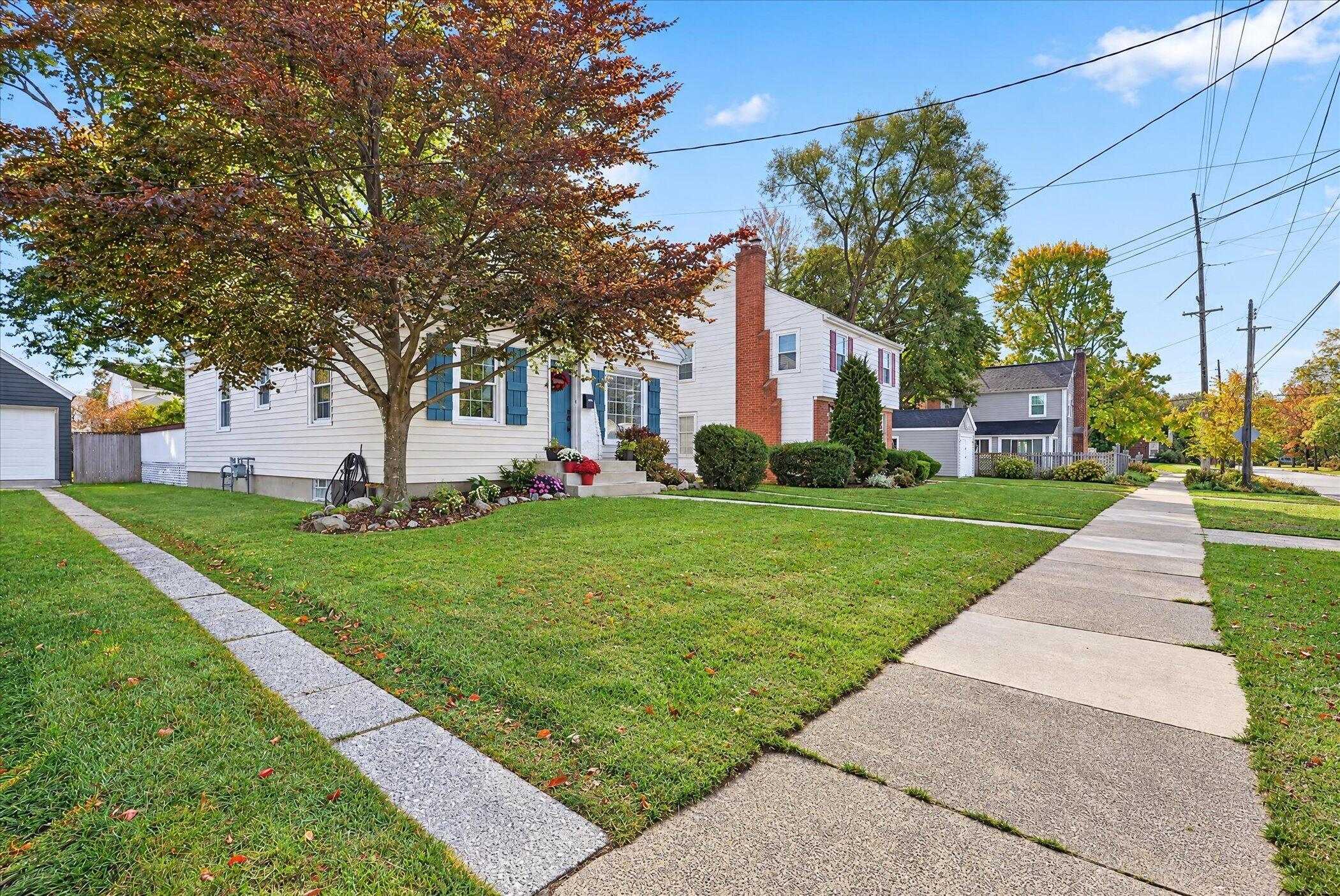 2340 College Avenue SE Grand Rapids MI 49507