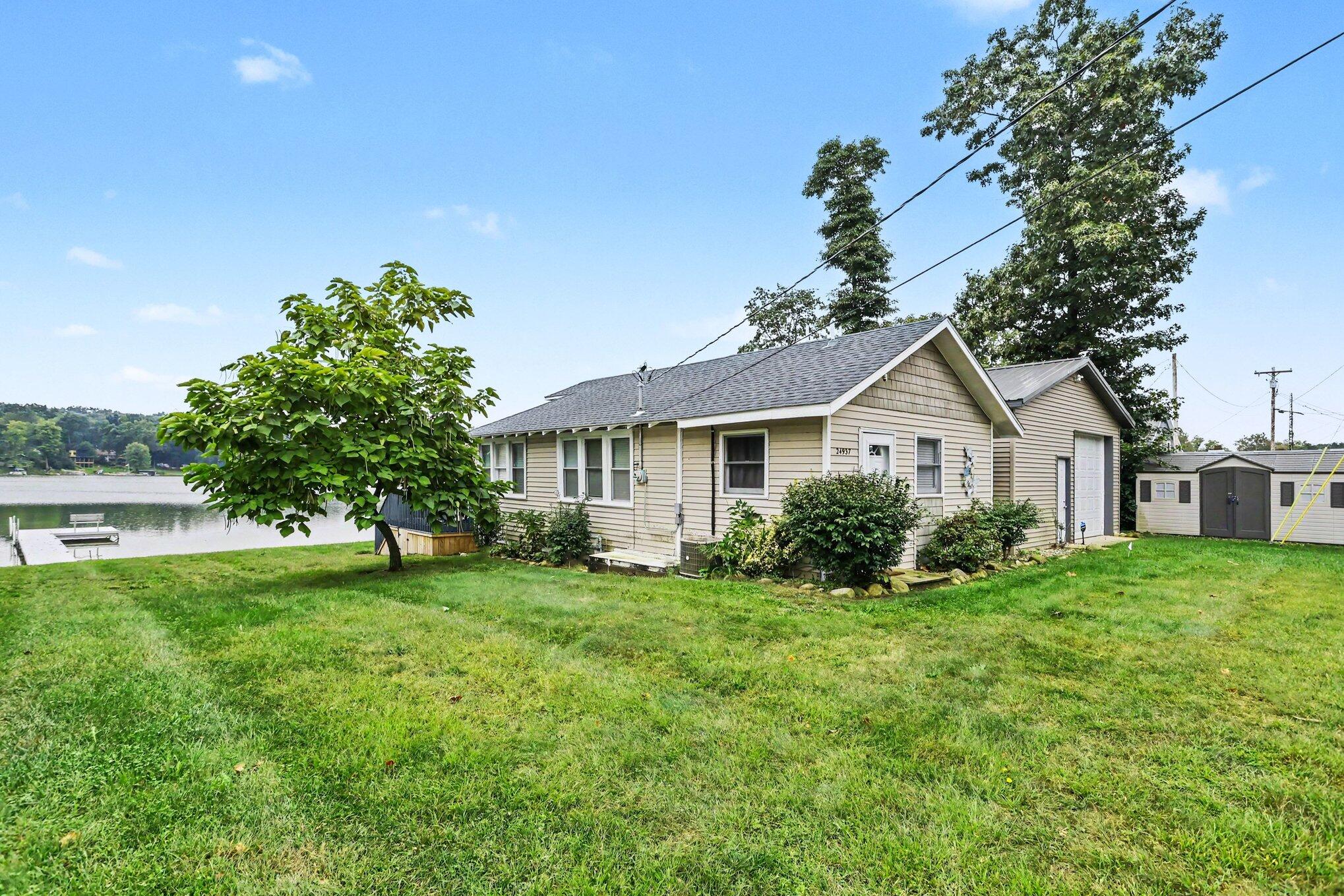 24937 Twin Shore Drive Dowagiac MI 49047