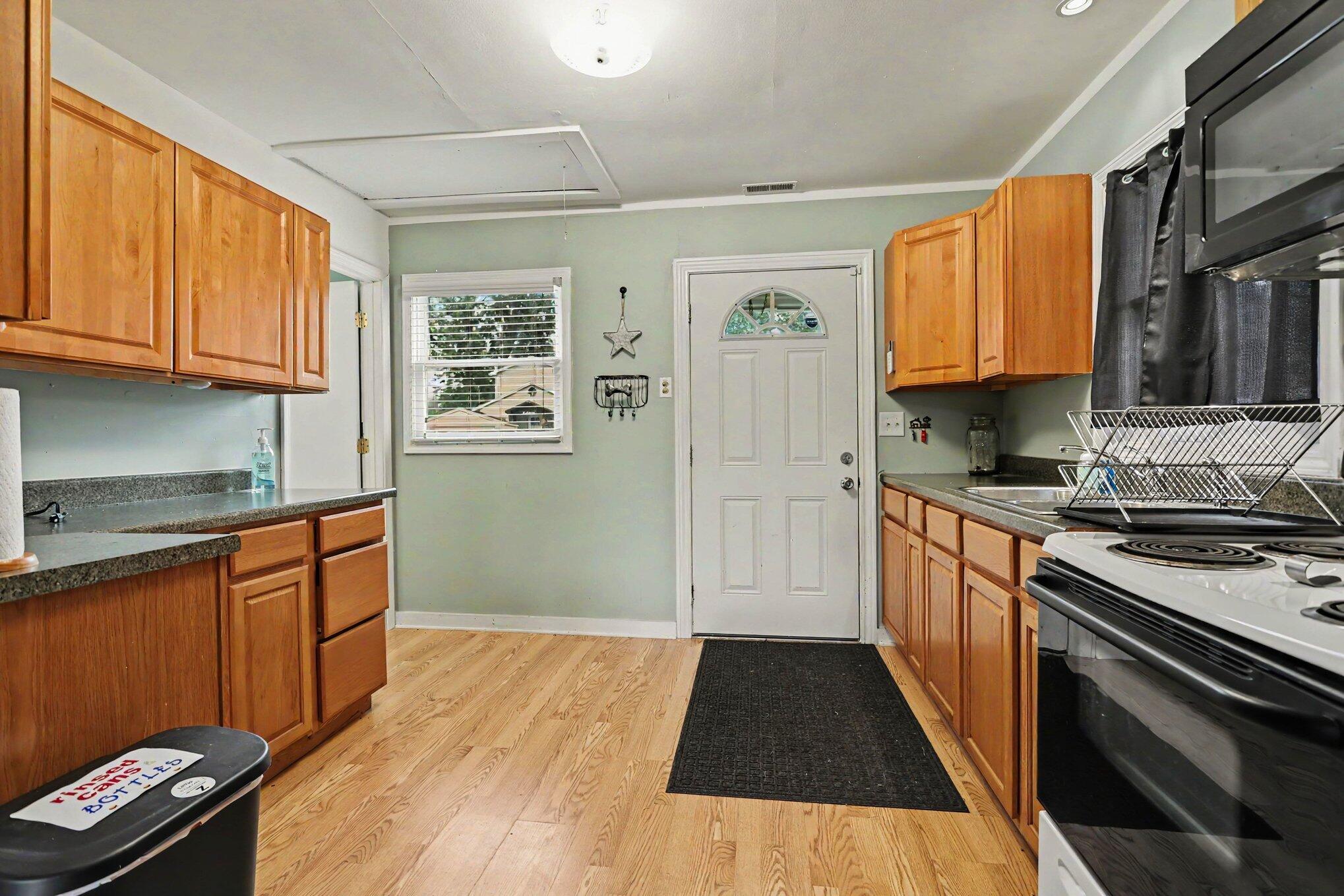24937 Twin Shore Drive Dowagiac MI 49047