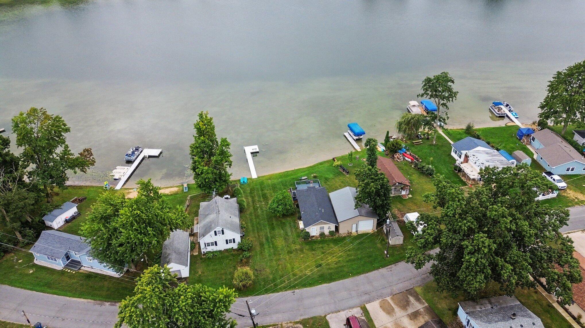 24937 Twin Shore Drive Dowagiac MI 49047