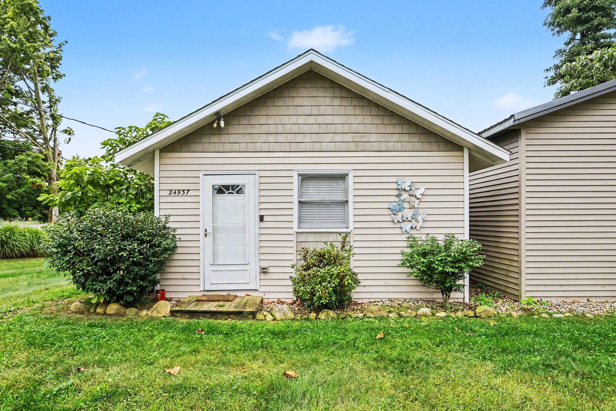 24937 Twin Shore Drive Dowagiac MI 49047