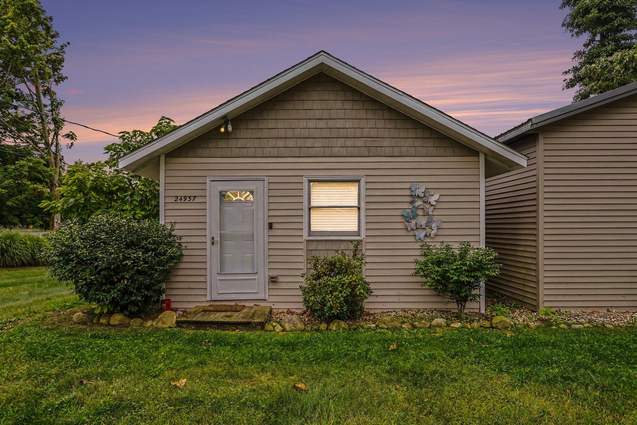 24937 Twin Shore Drive Dowagiac MI 49047