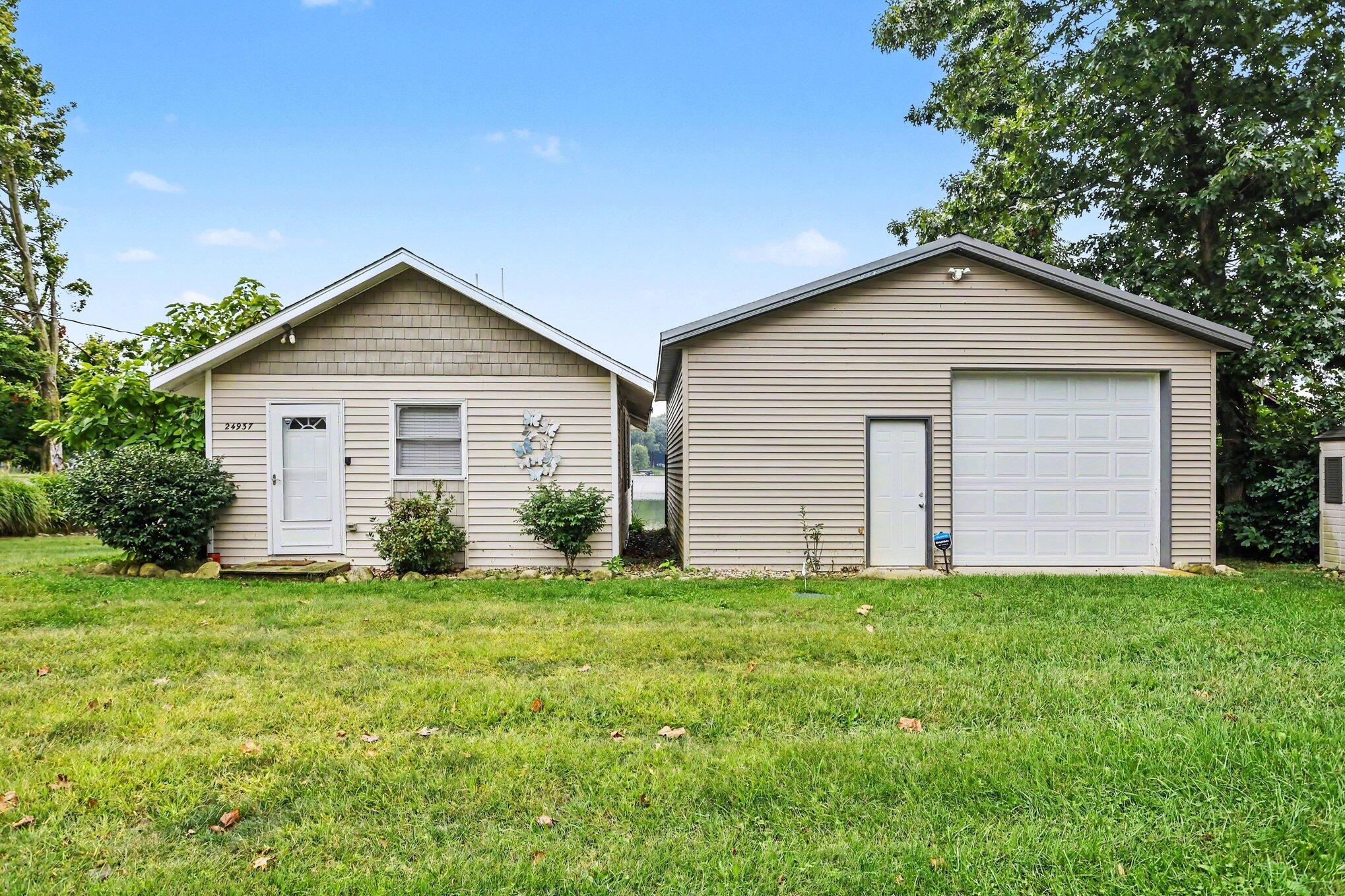 24937 Twin Shore Drive Dowagiac MI 49047