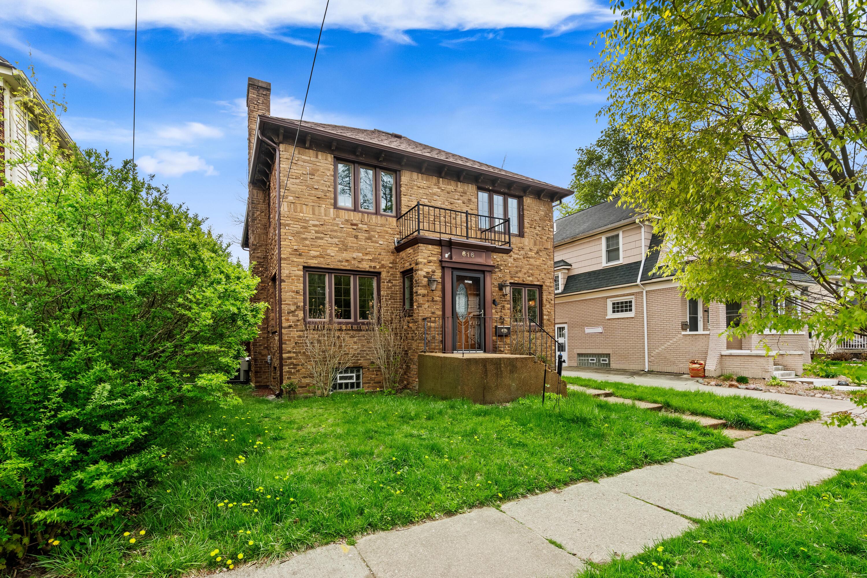 616 Rosewood Avenue SE East Grand Rapids MI 49506
