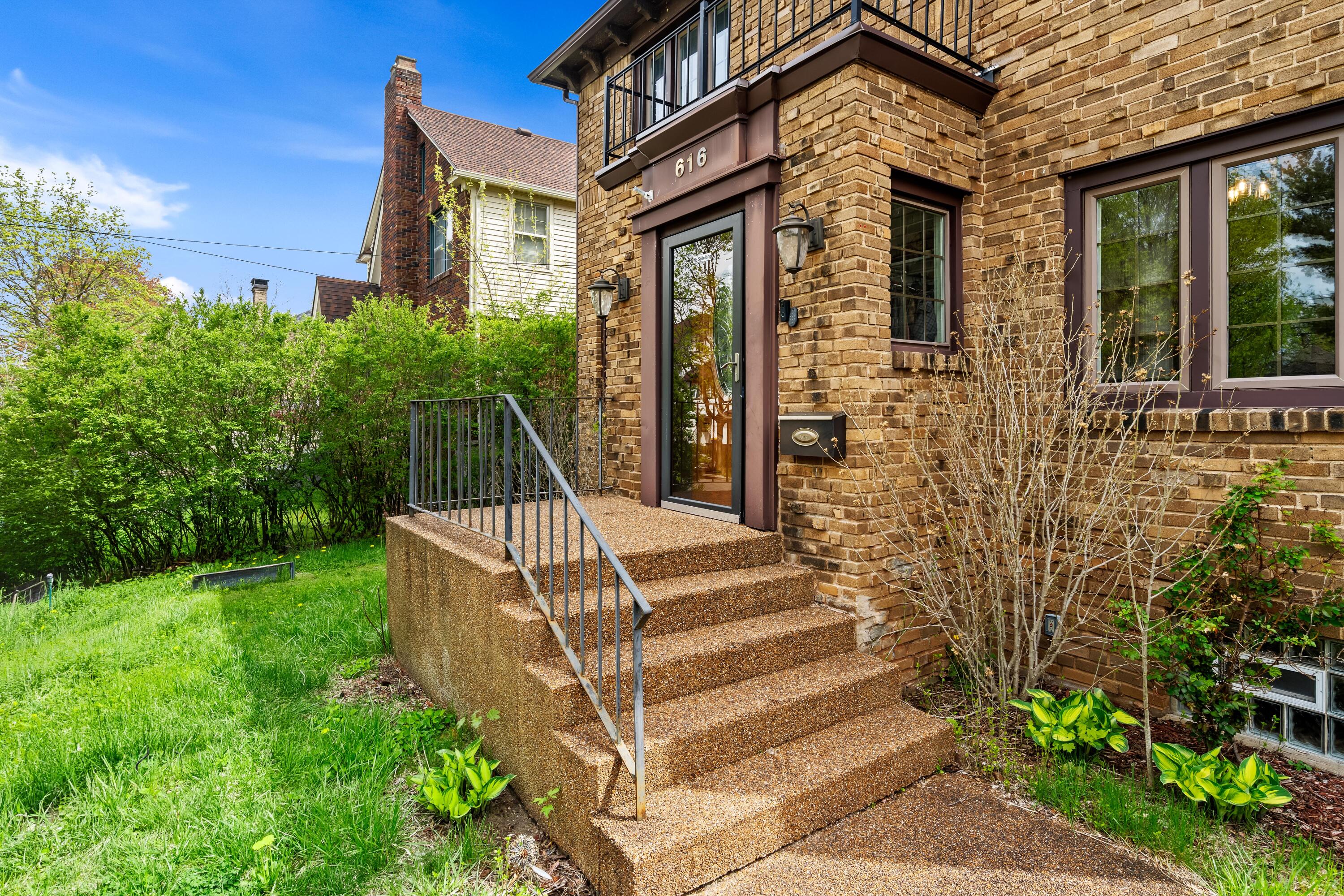 616 Rosewood Avenue SE East Grand Rapids MI 49506