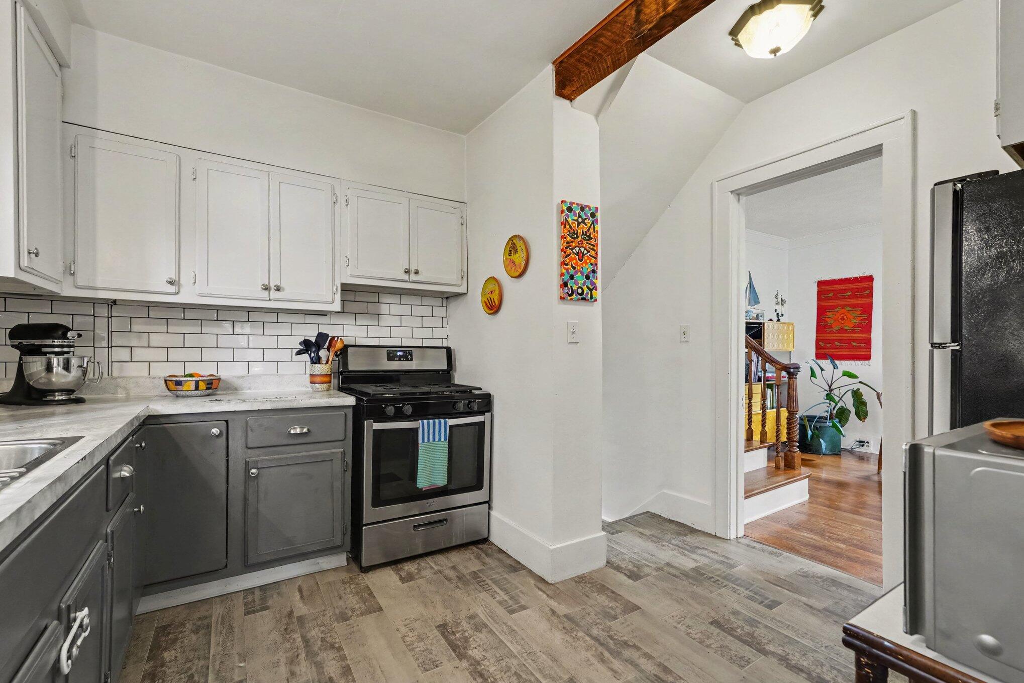 1653 Wealthy Street SE East Grand Rapids MI 49506