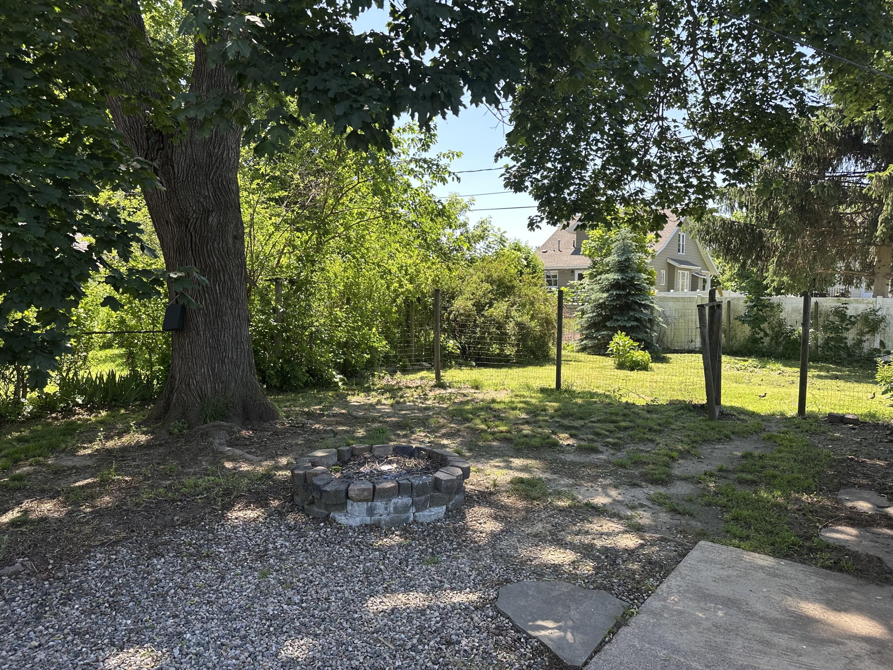 32 W Main Avenue Zeeland MI 49464