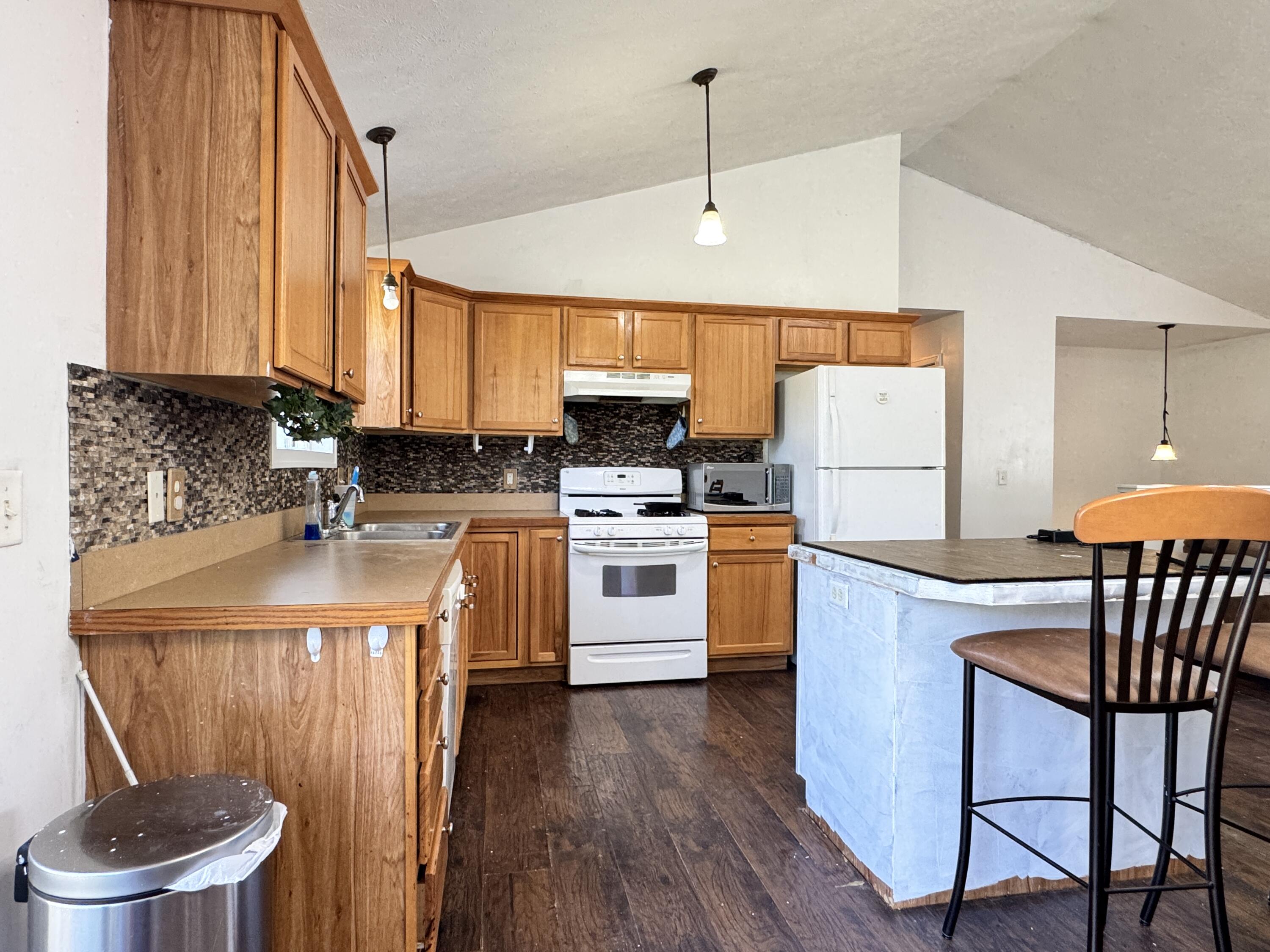 2840 Stonewood Court NW Grand Rapids MI 49504