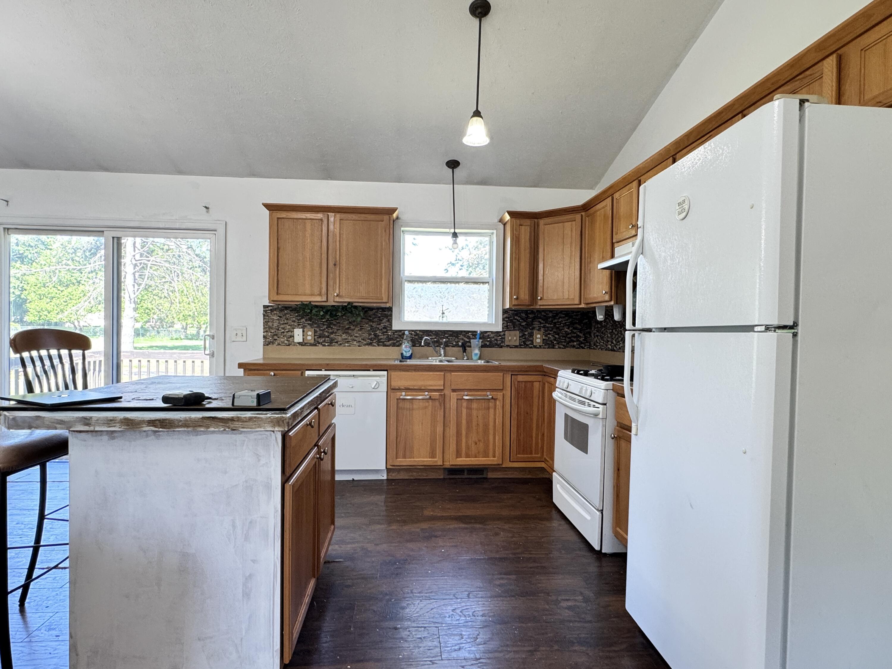 2840 Stonewood Court NW Grand Rapids MI 49504