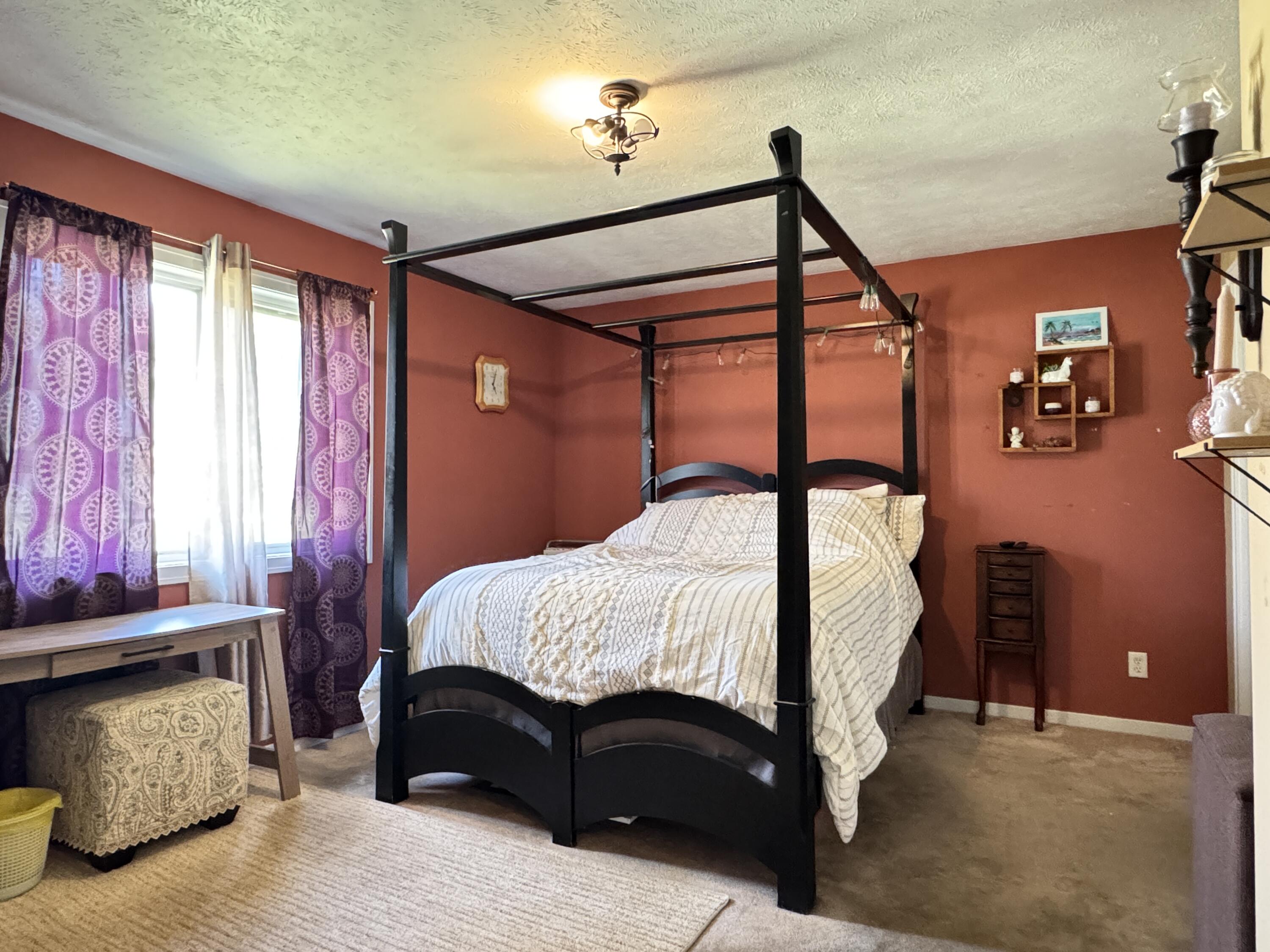 2840 Stonewood Court NW Grand Rapids MI 49504