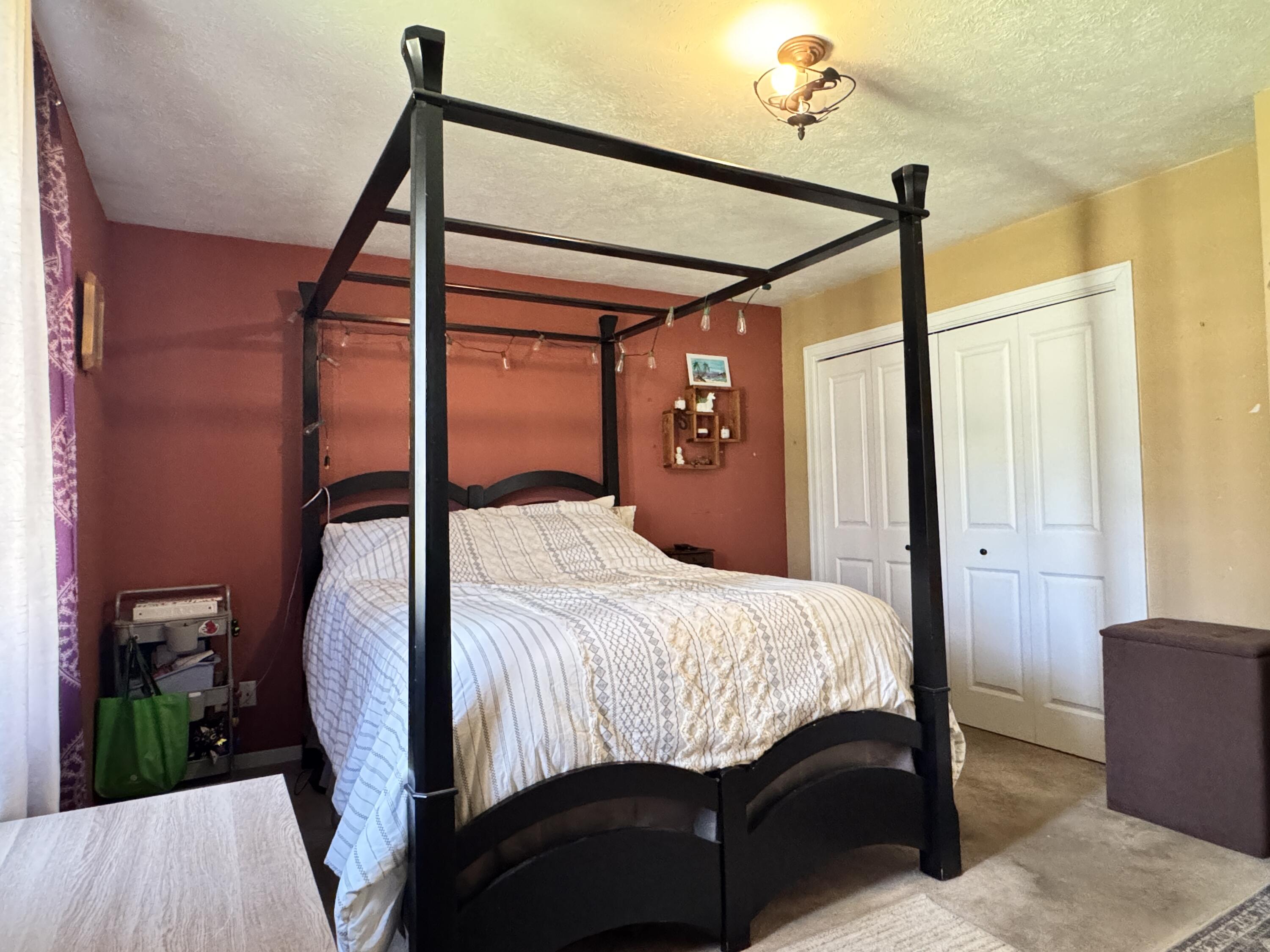 2840 Stonewood Court NW Grand Rapids MI 49504