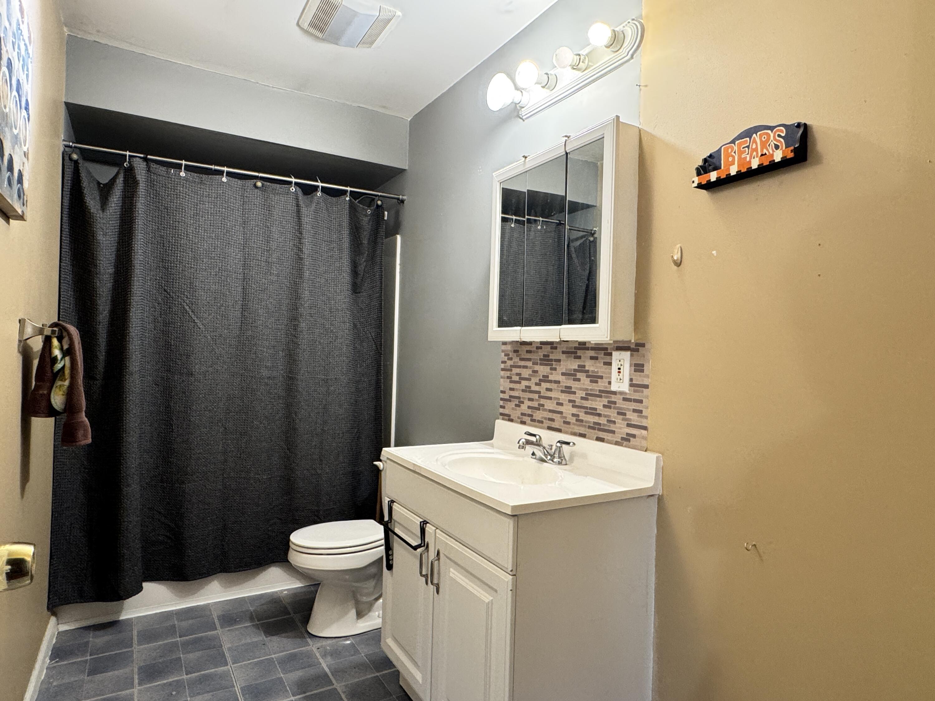 2840 Stonewood Court NW Grand Rapids MI 49504