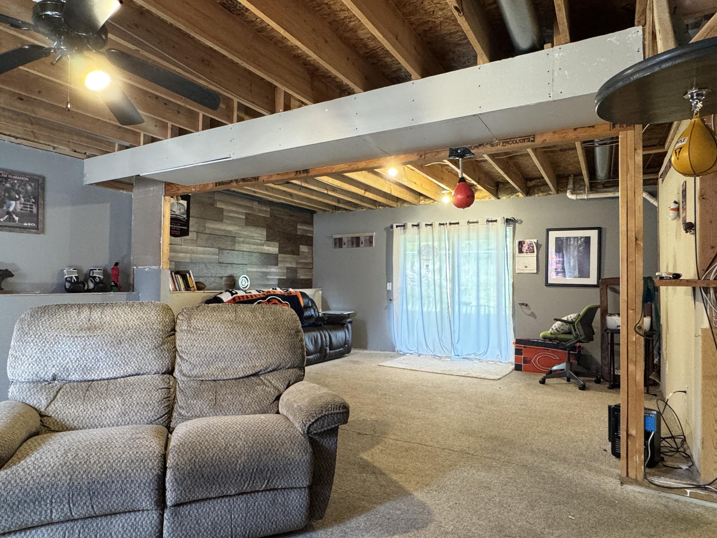 2840 Stonewood Court NW Grand Rapids MI 49504