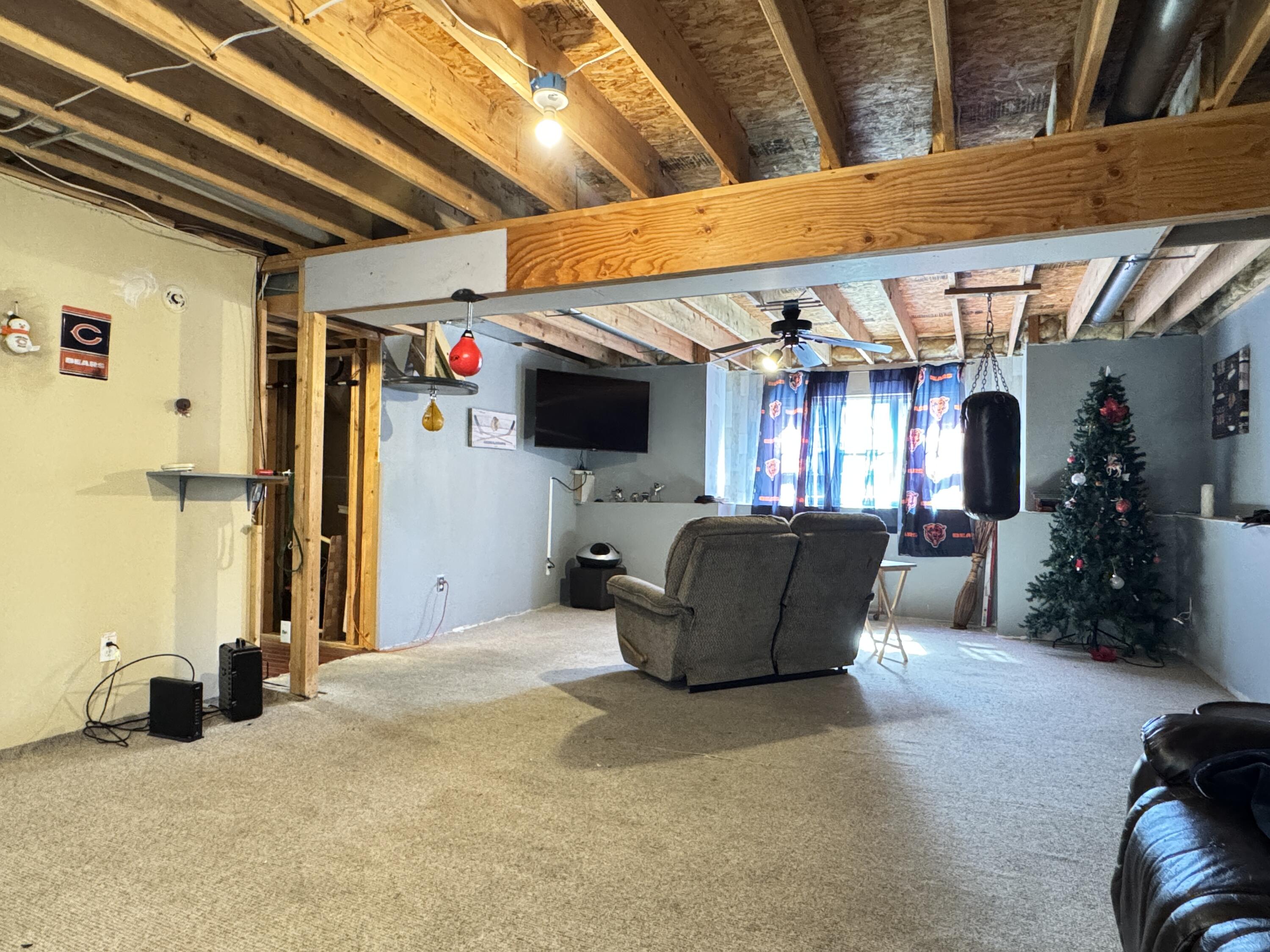 2840 Stonewood Court NW Grand Rapids MI 49504