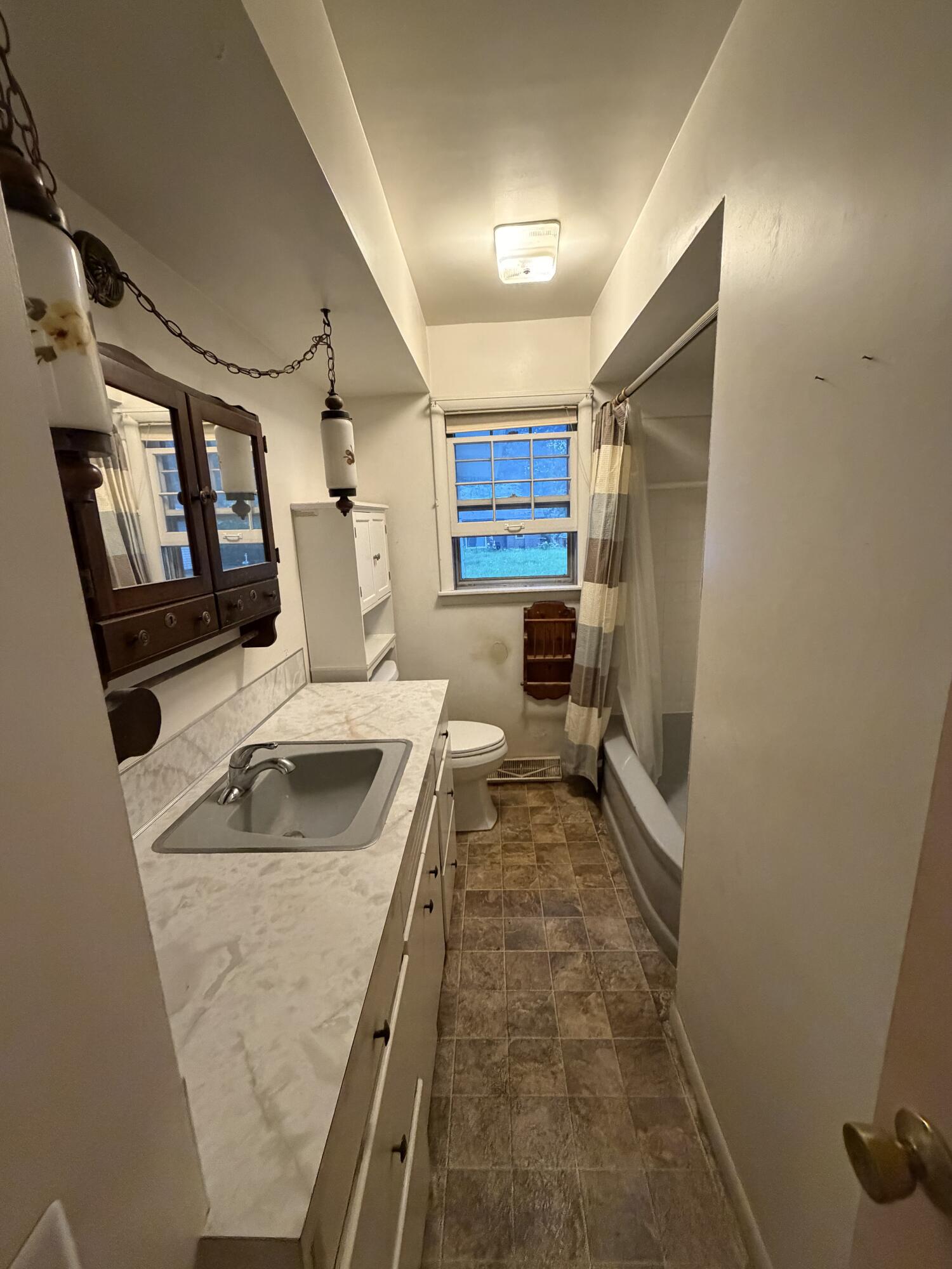 131 Dunton Avenue Holland MI 49424